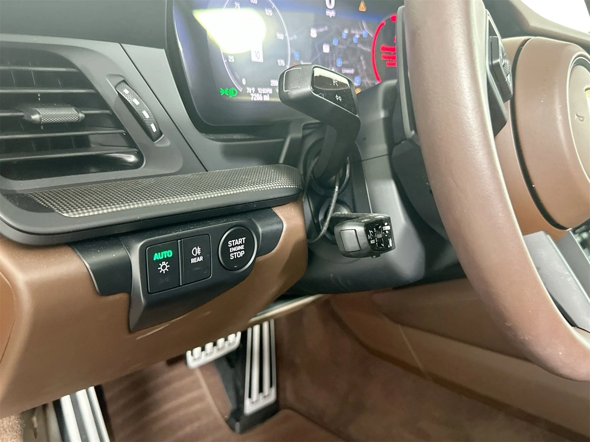 mph032_2357695946_f18f1688aea90354d94da02c4c2c1e0f_76438561d4