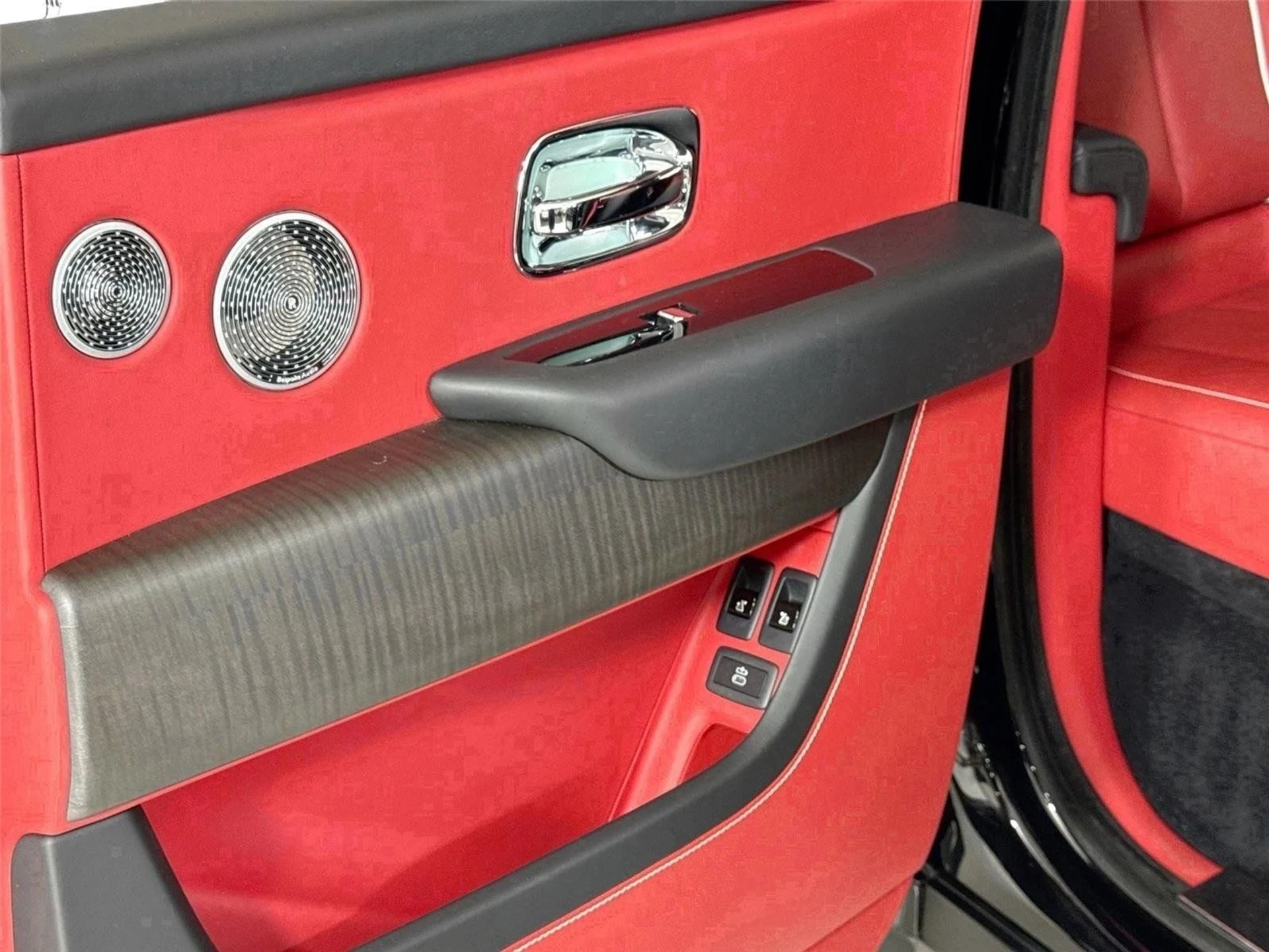 mph032_2368106257_5ba7d1560f2a4daf2382dd722be111cd_cb4f929579