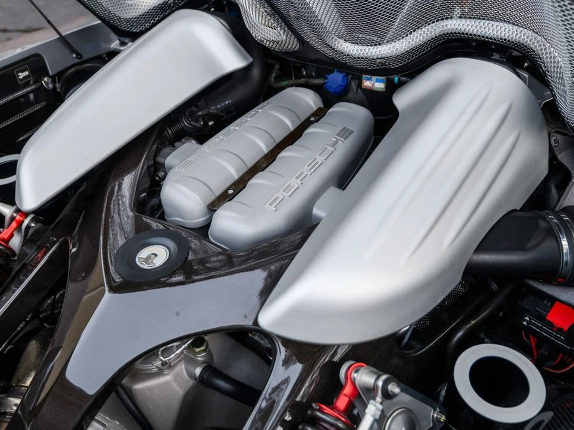 mph032_2375191901_b4acc518_2887_4188_b506_4da255e751af_2572c1563a