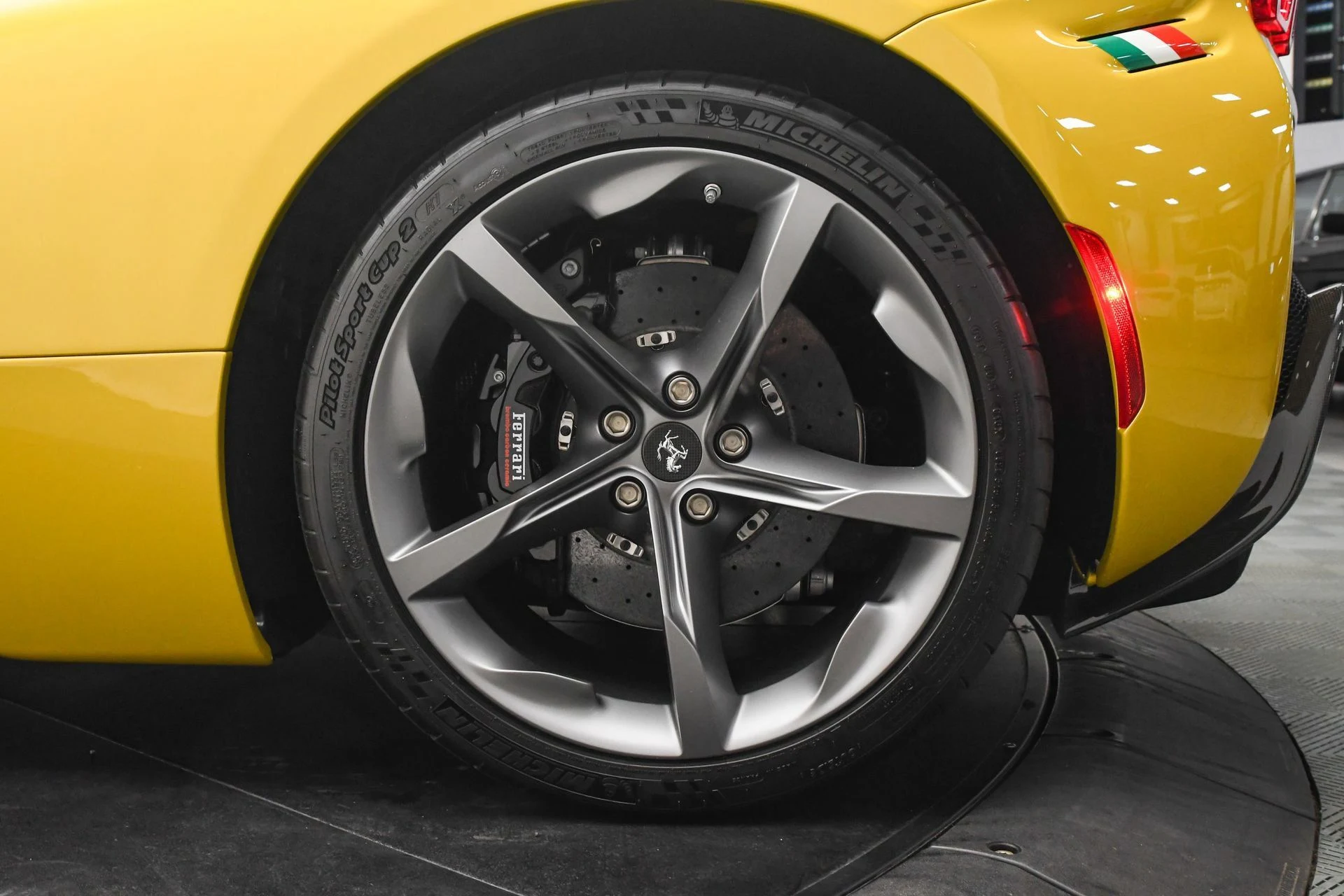 mph032_2378077638_246ffd8d05444545b69b02add6a0c567_fb1bdcdabc