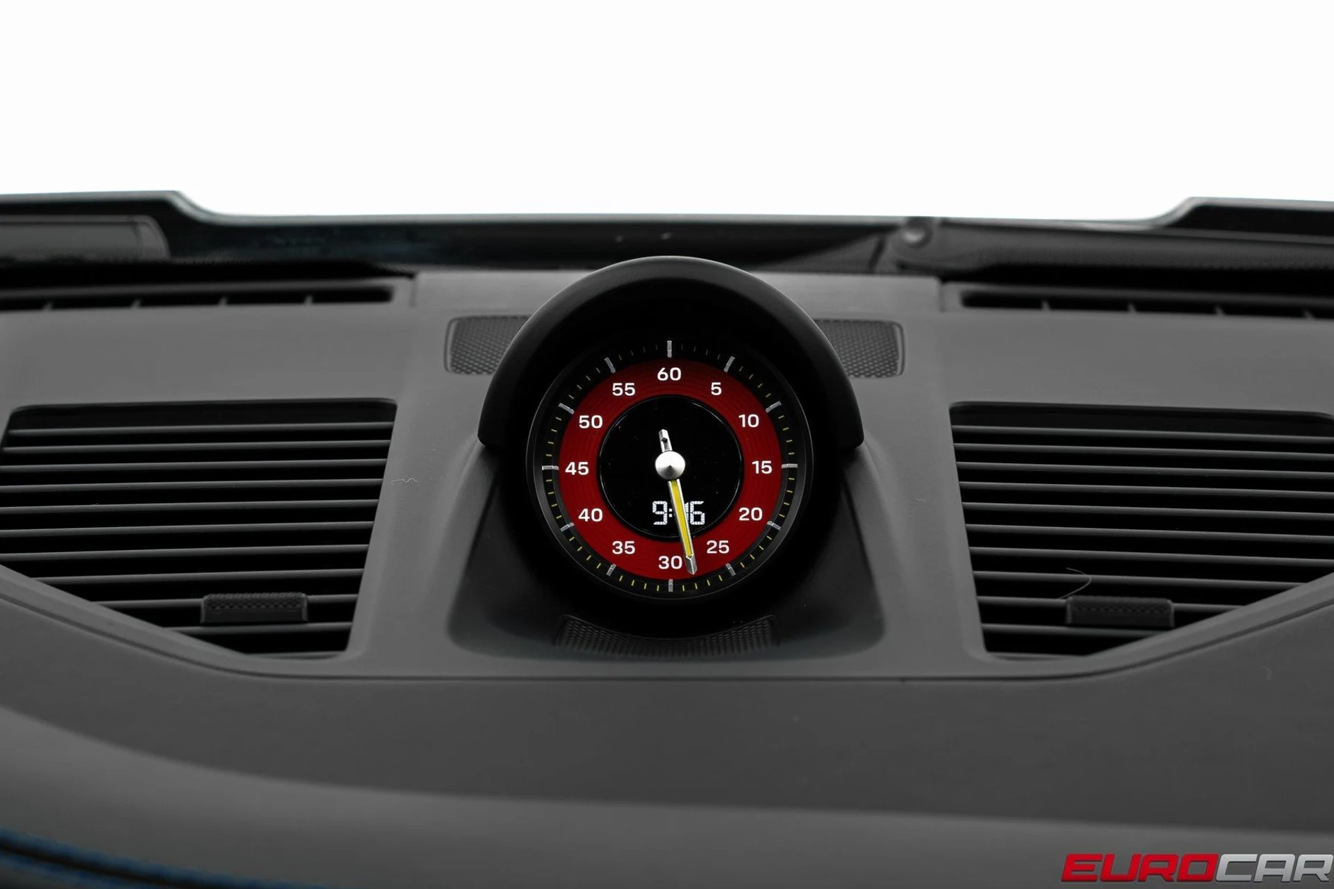 mph032_2387646853_image_33_4936b2d780