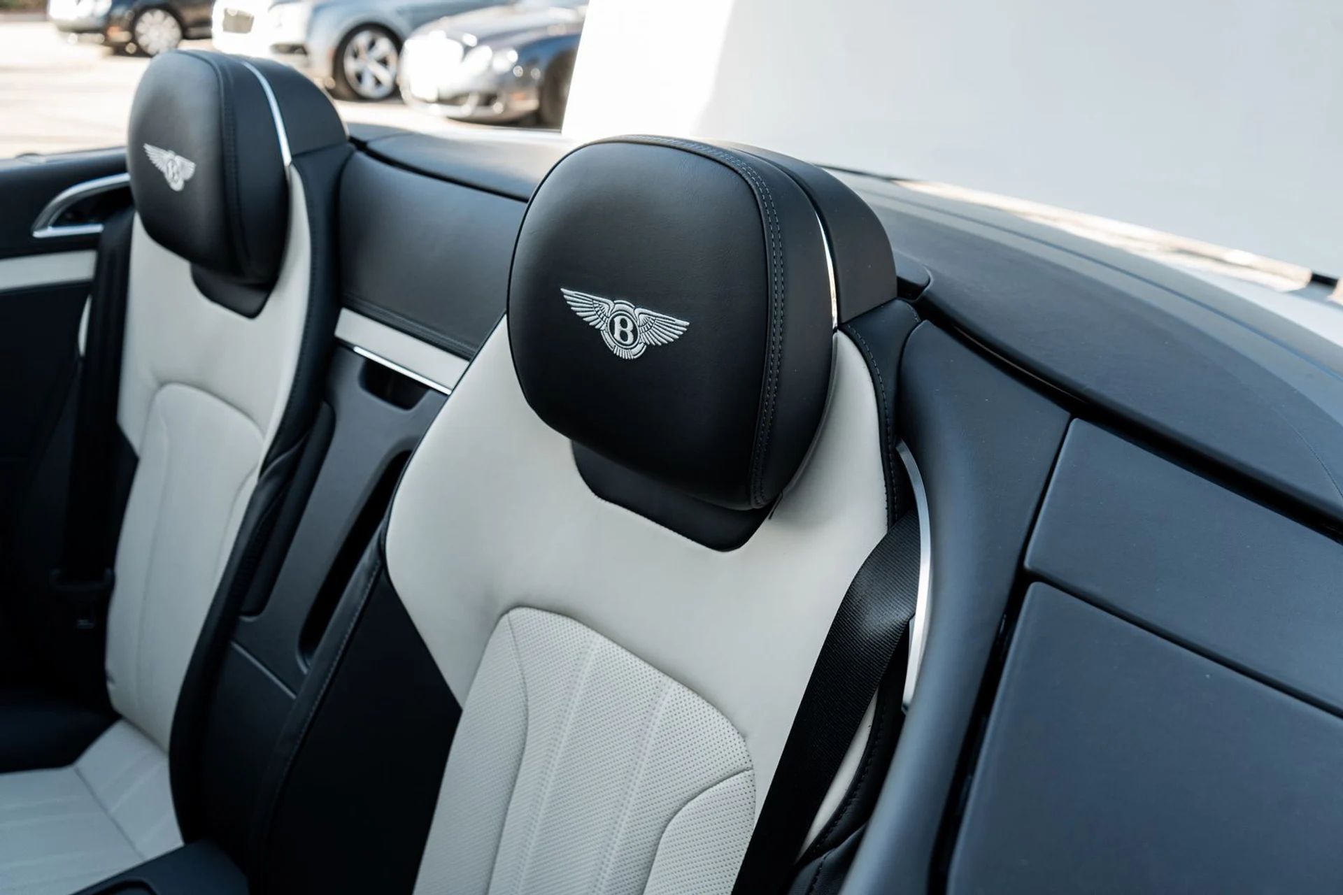 mph032_2388944444_bf35b8b5_dacd_4a21_8fd3_93479b49e78d_648a161f6f