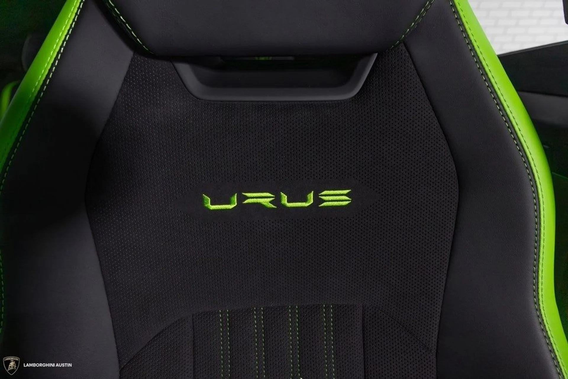 mph032_2395475321_aaa110fd8d02d19a1dfe0dc59655a225x_b4a2dd0b48