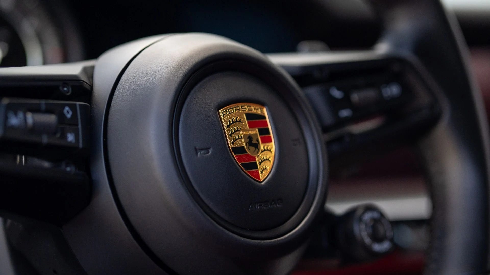 mph032_2423516284_Used_2022_Porsche_911_Turbo_S_1753978712_9cb0f2044c