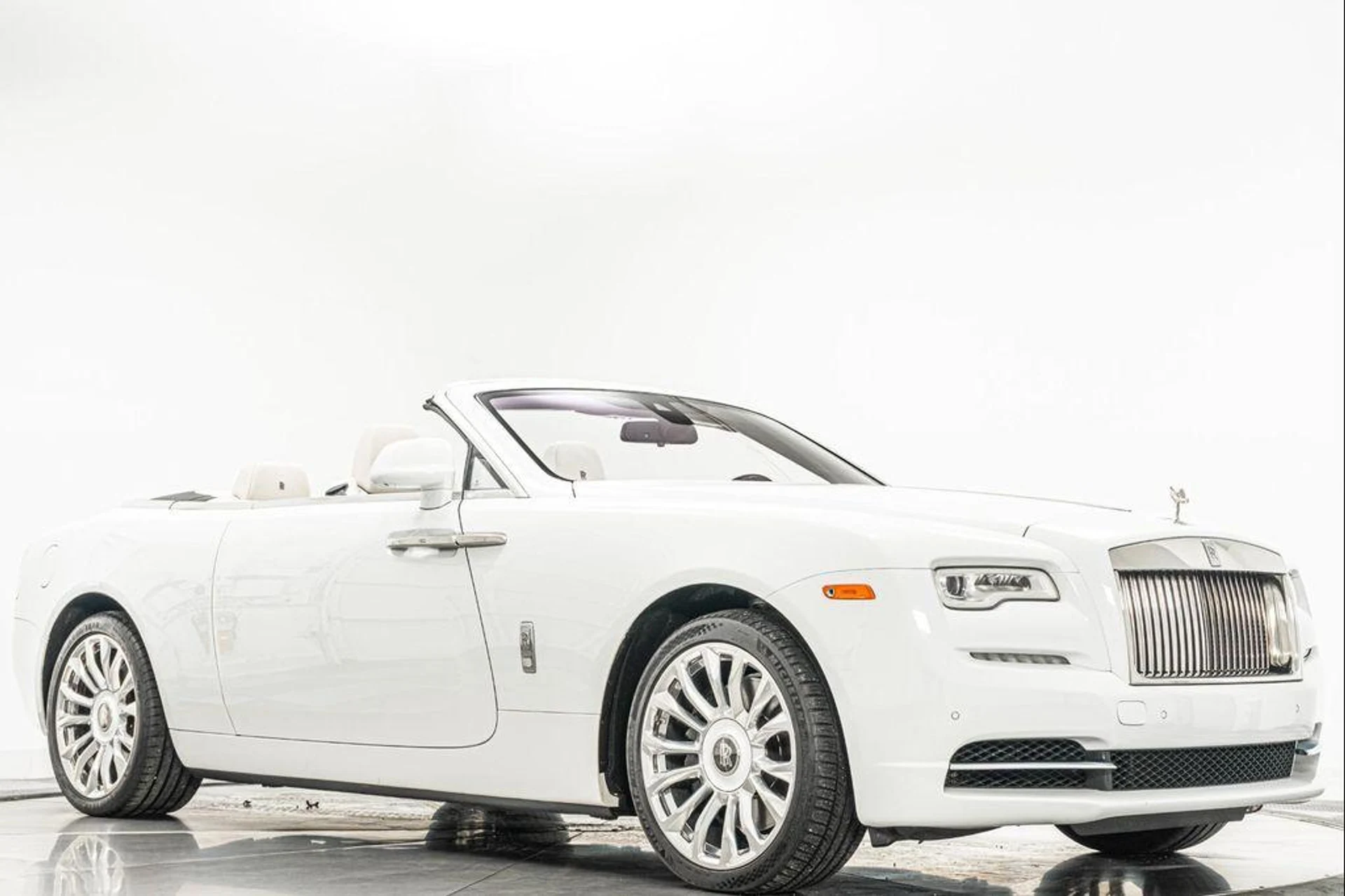 mph032_2426803242_Qffo_Z0_T_Jg_EXT_Hn_N3_EL_Gc_BZ_Dr_Qfw_54095f0ac2