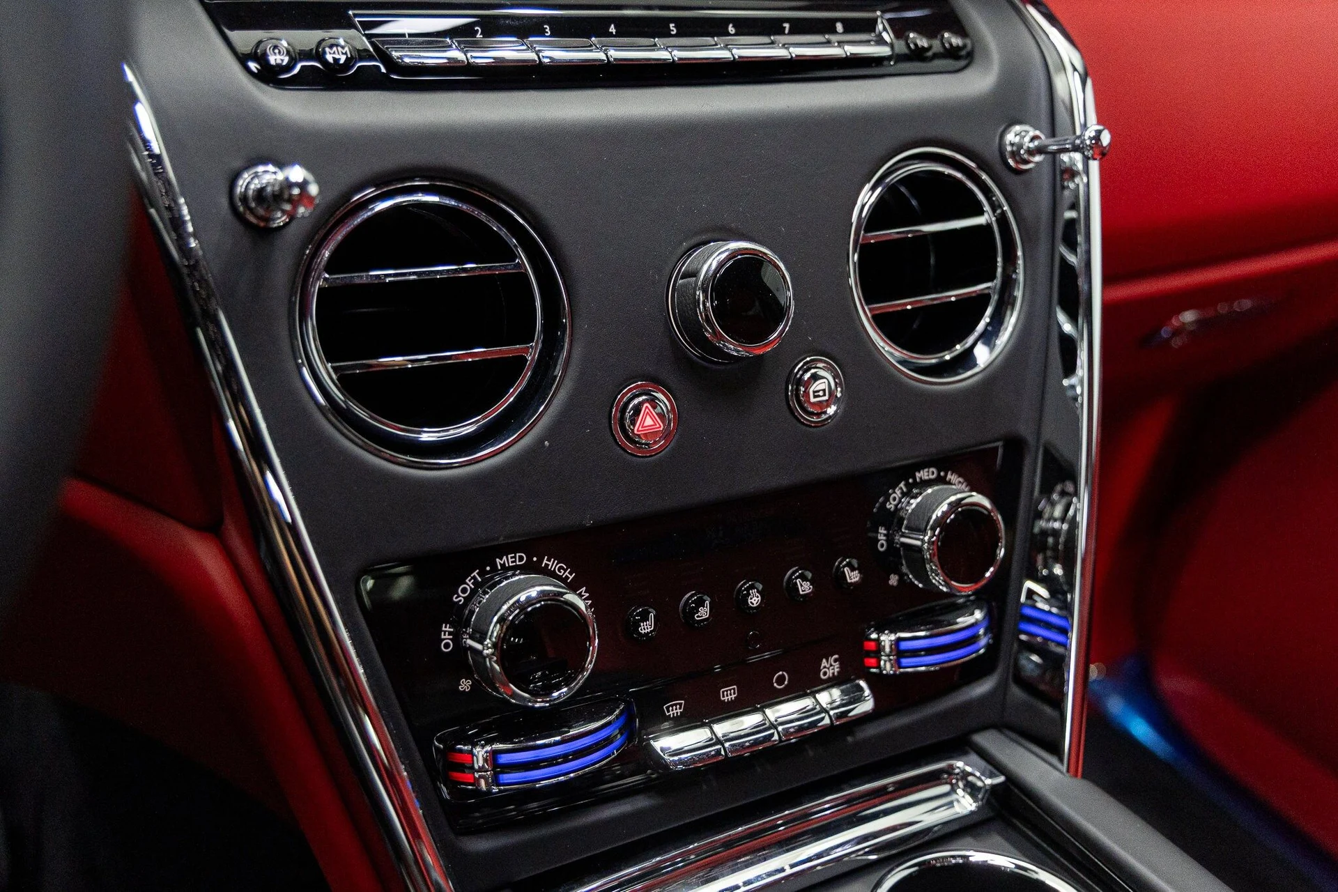 mph032_2432684825_ce4654e2cde5f867ee1c71b880e0af74x_7ad3258b9b