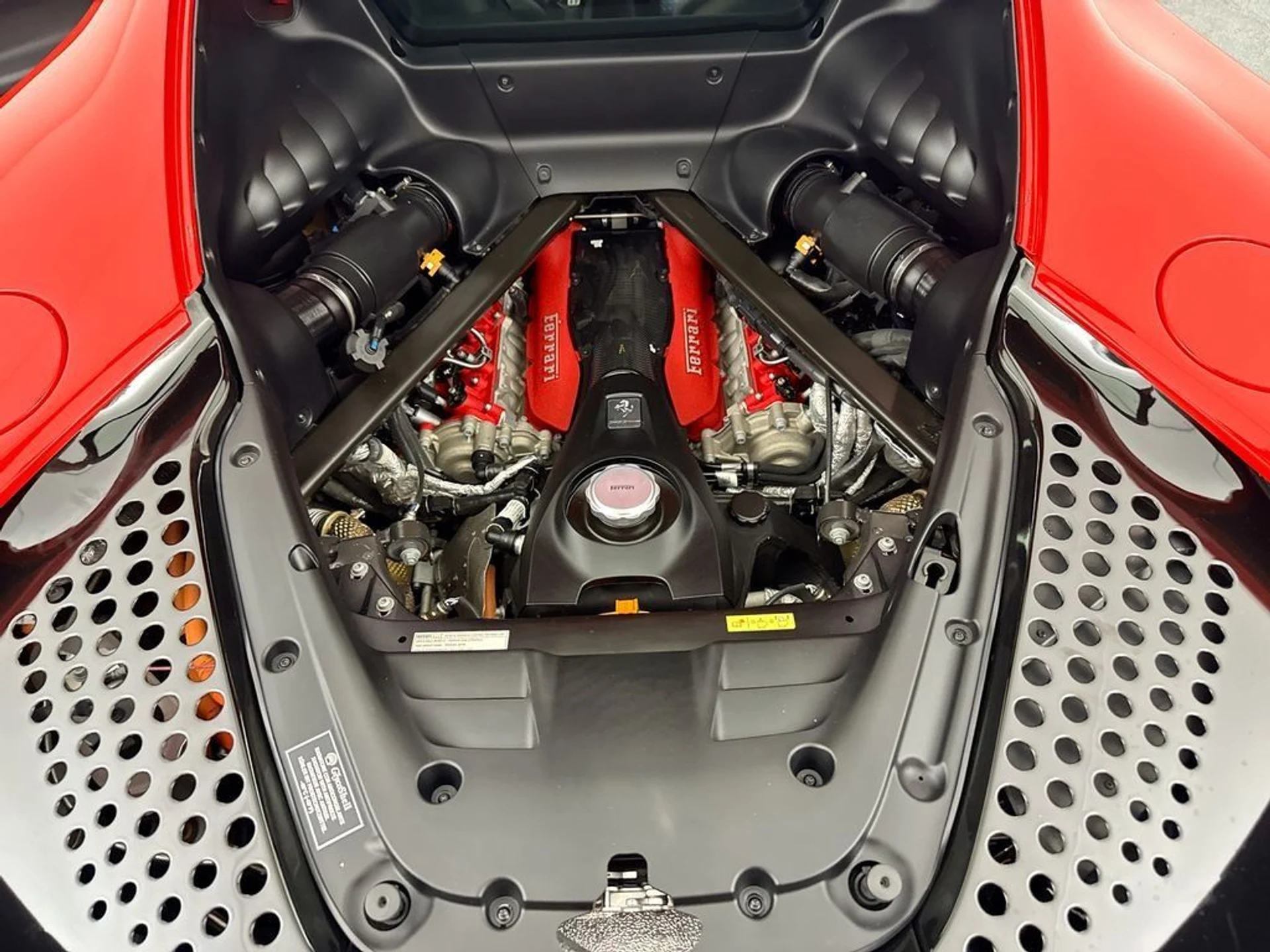 mph032_2434826270_dc73f77481454fd6b70ee0cdd96ad46d_2c13566247