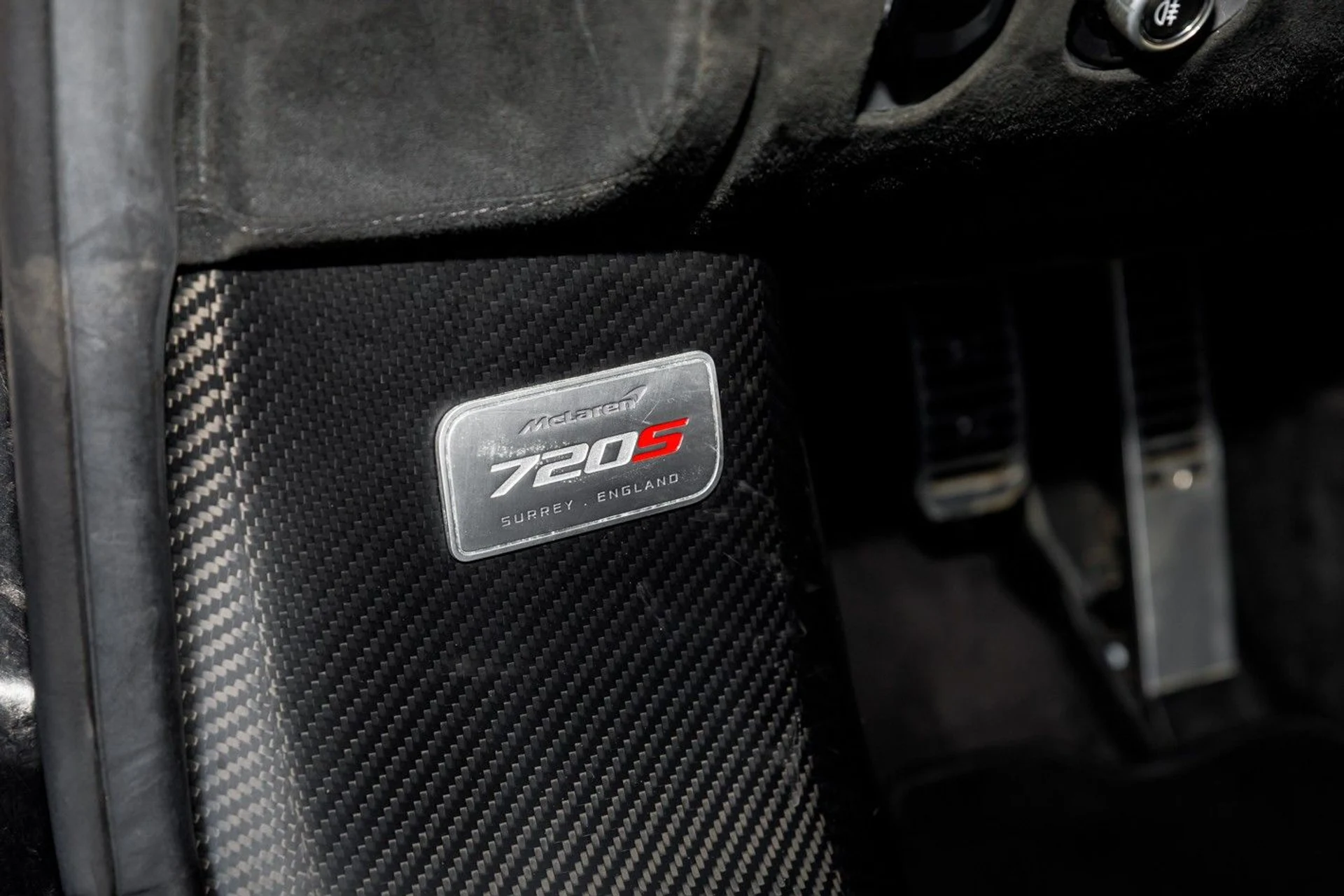 mph032_2445653009_625_p33_l_fa7681ee4d