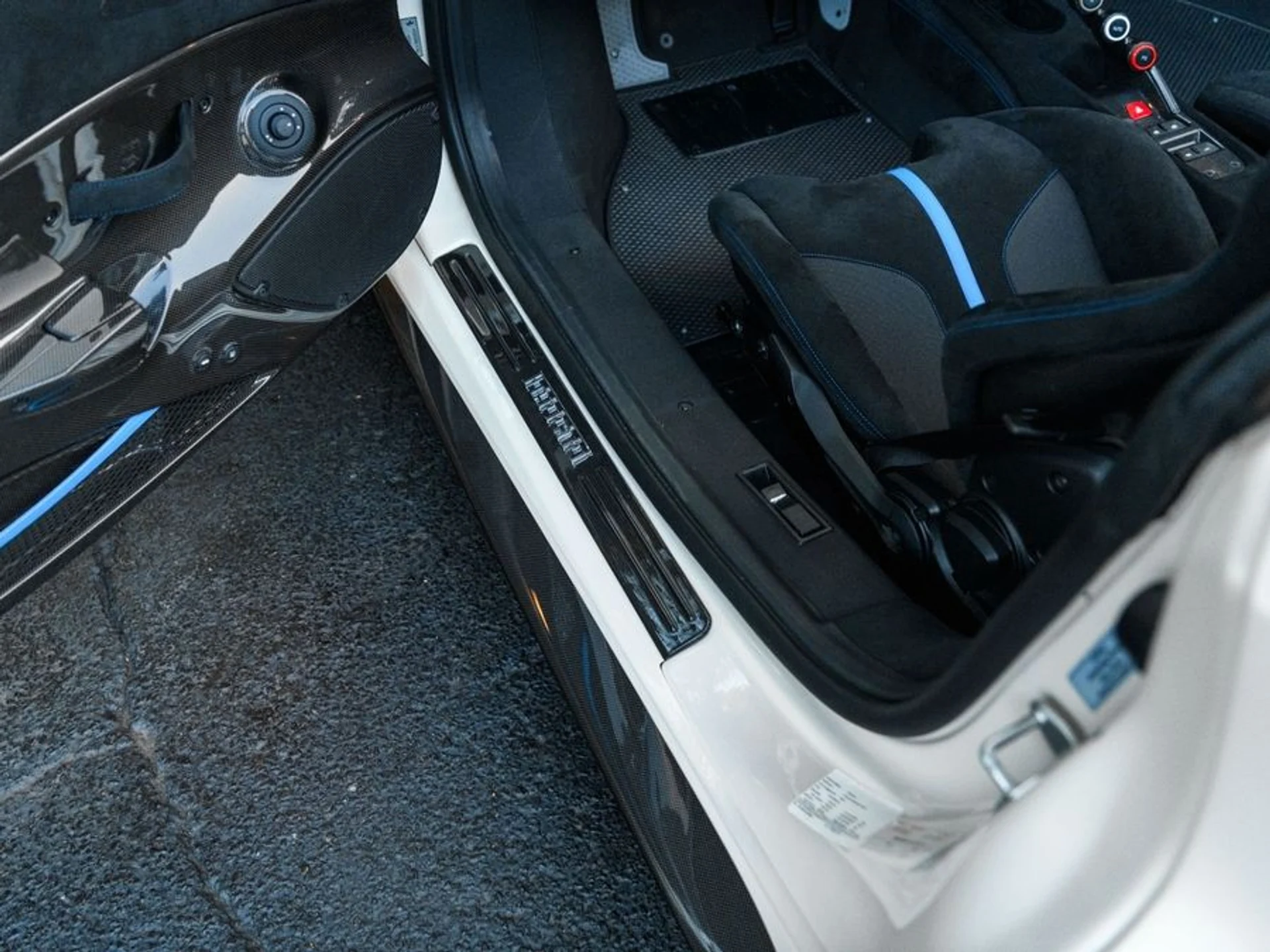 mph032_244743992_098e2331_20d3_4117_a9c3_36ef44b3e382_60231f9a78