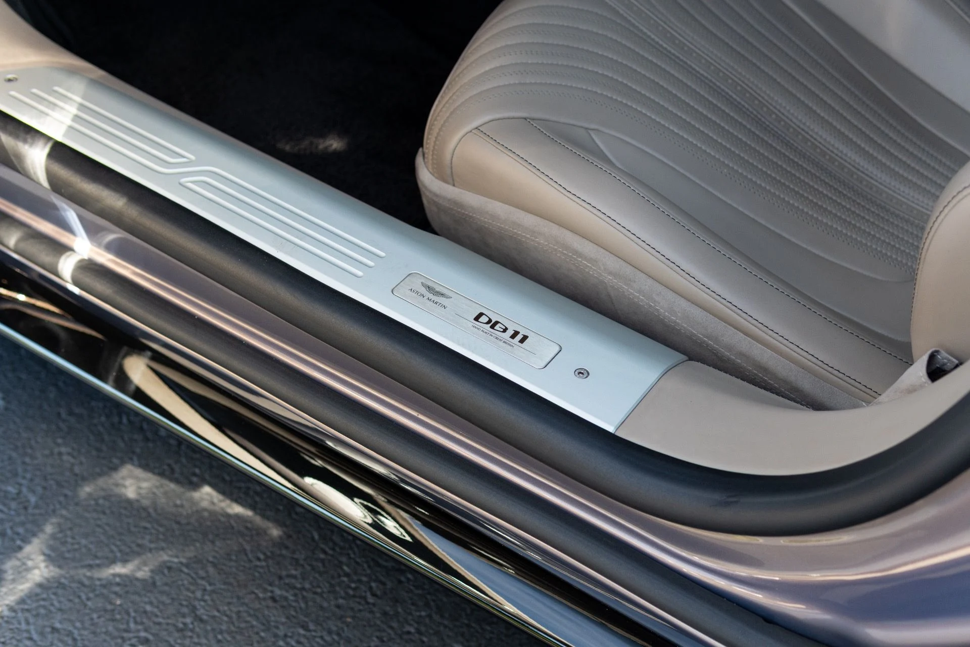 mph032_2449380861_Used_2023_Aston_Martin_DB_11_V8_1765580220_8a254f03b7