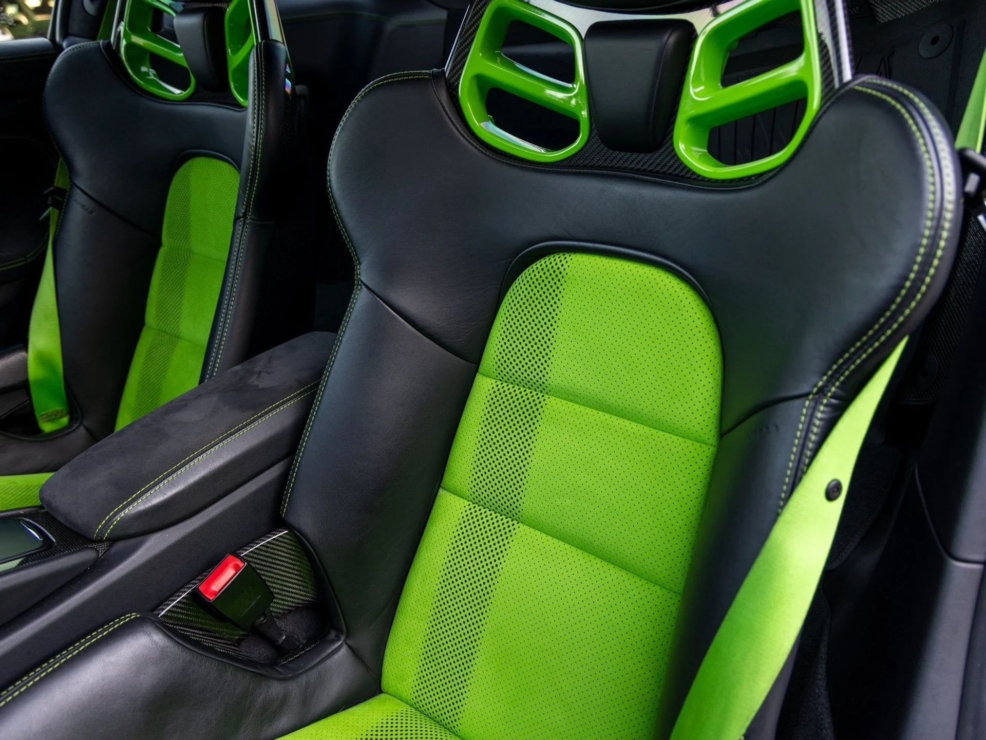 mph032_2453871239_33_4541266567