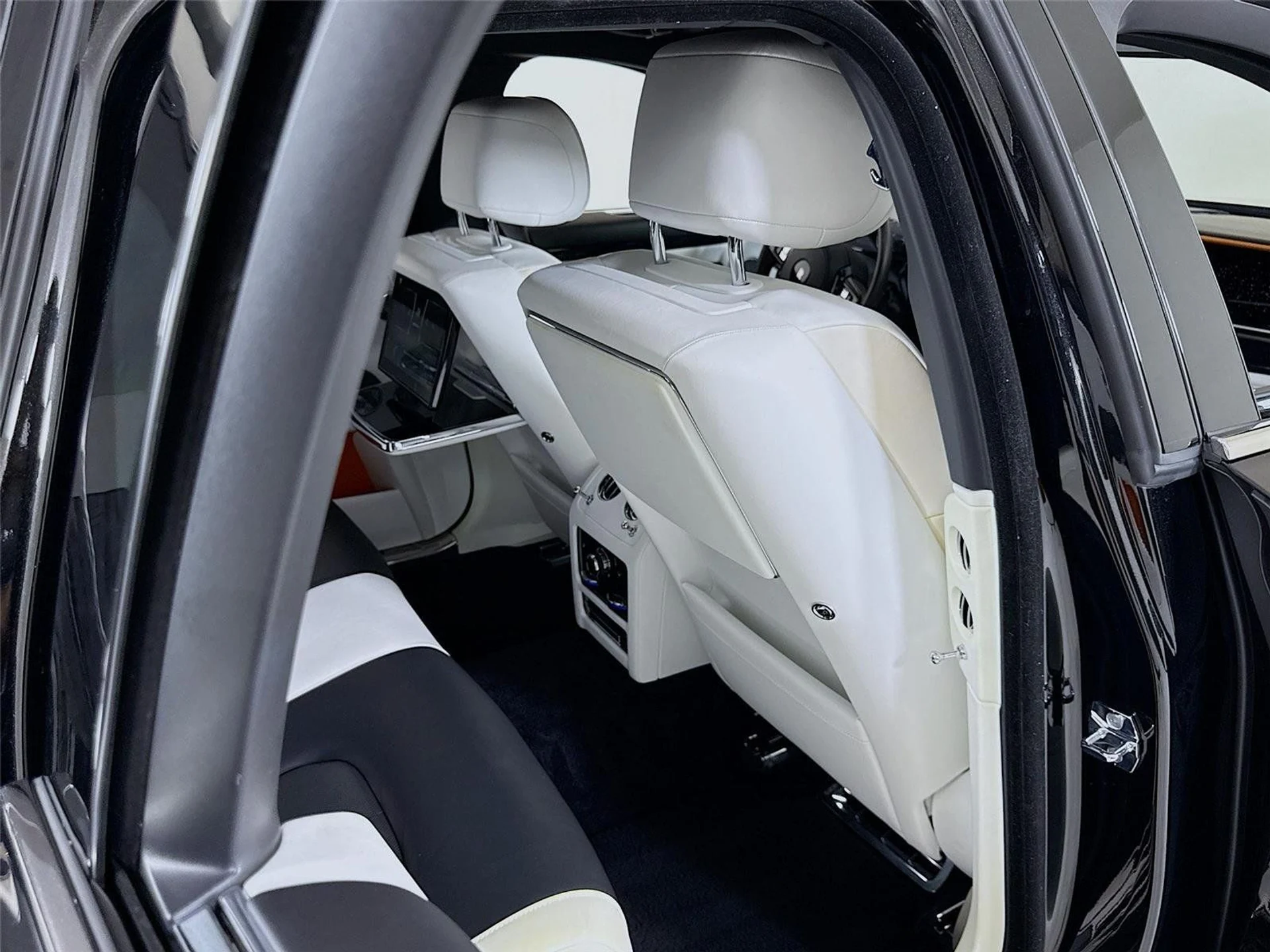 mph032_24553025_2db8e638a1d7e548558b6d41a474b4c9_a2e6e66c23