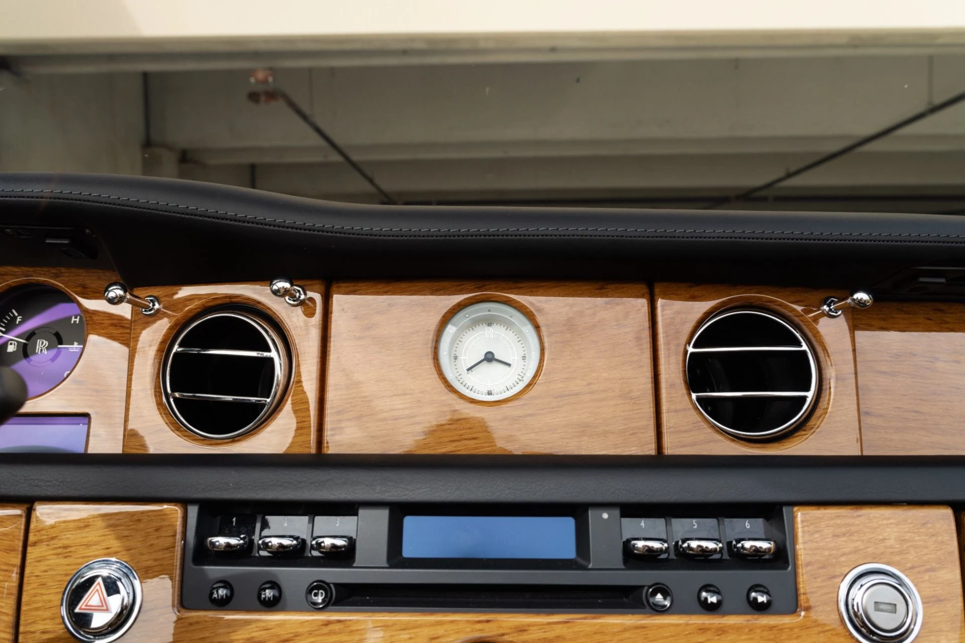 mph032_2464634074_Used_2009_Rolls_Royce_Phantom_Drophead_Coupe_1775064168_27edc2bd34