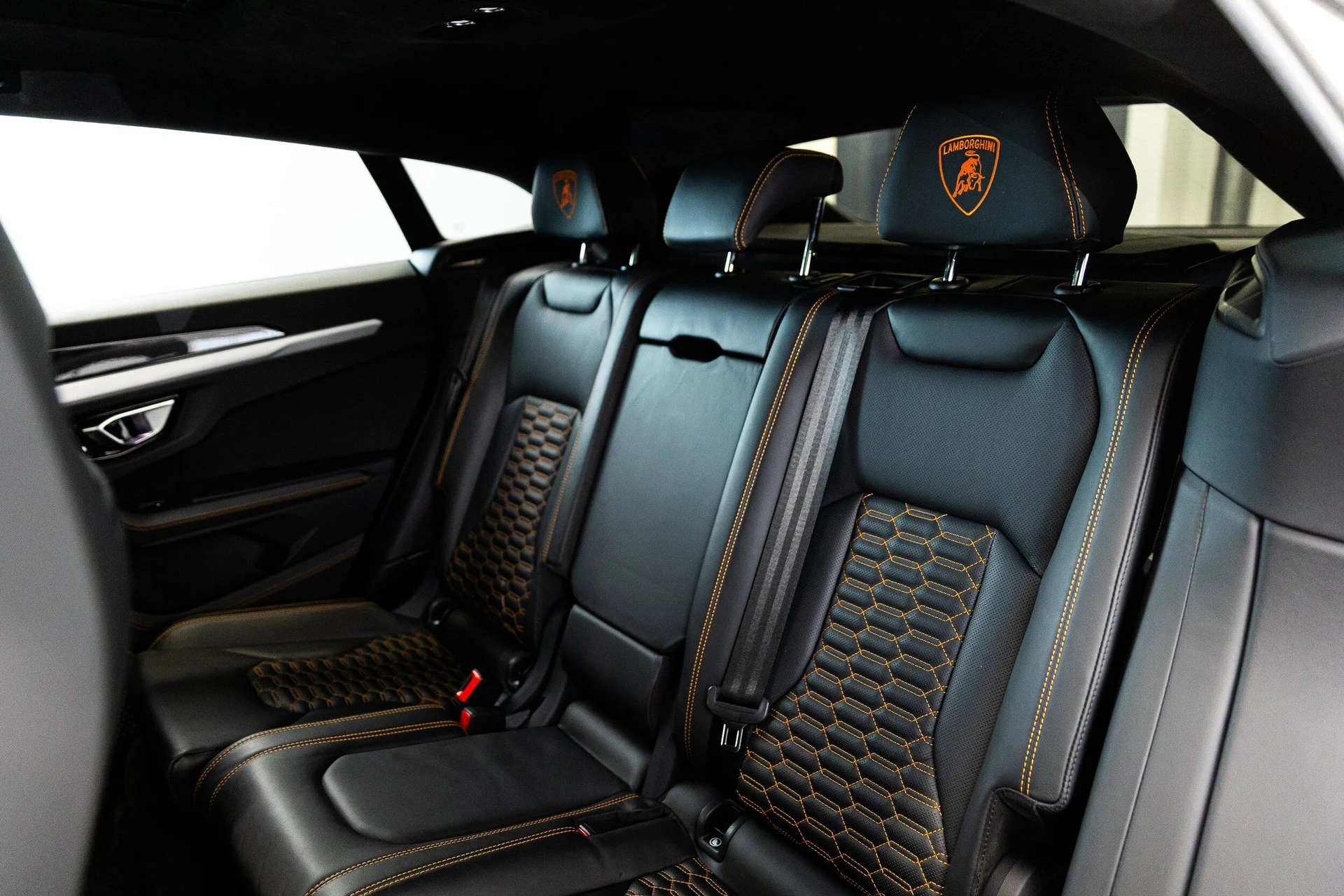 mph032_2468562465_c93455a293828bac25ce1dafe83cf00ax_630a349598