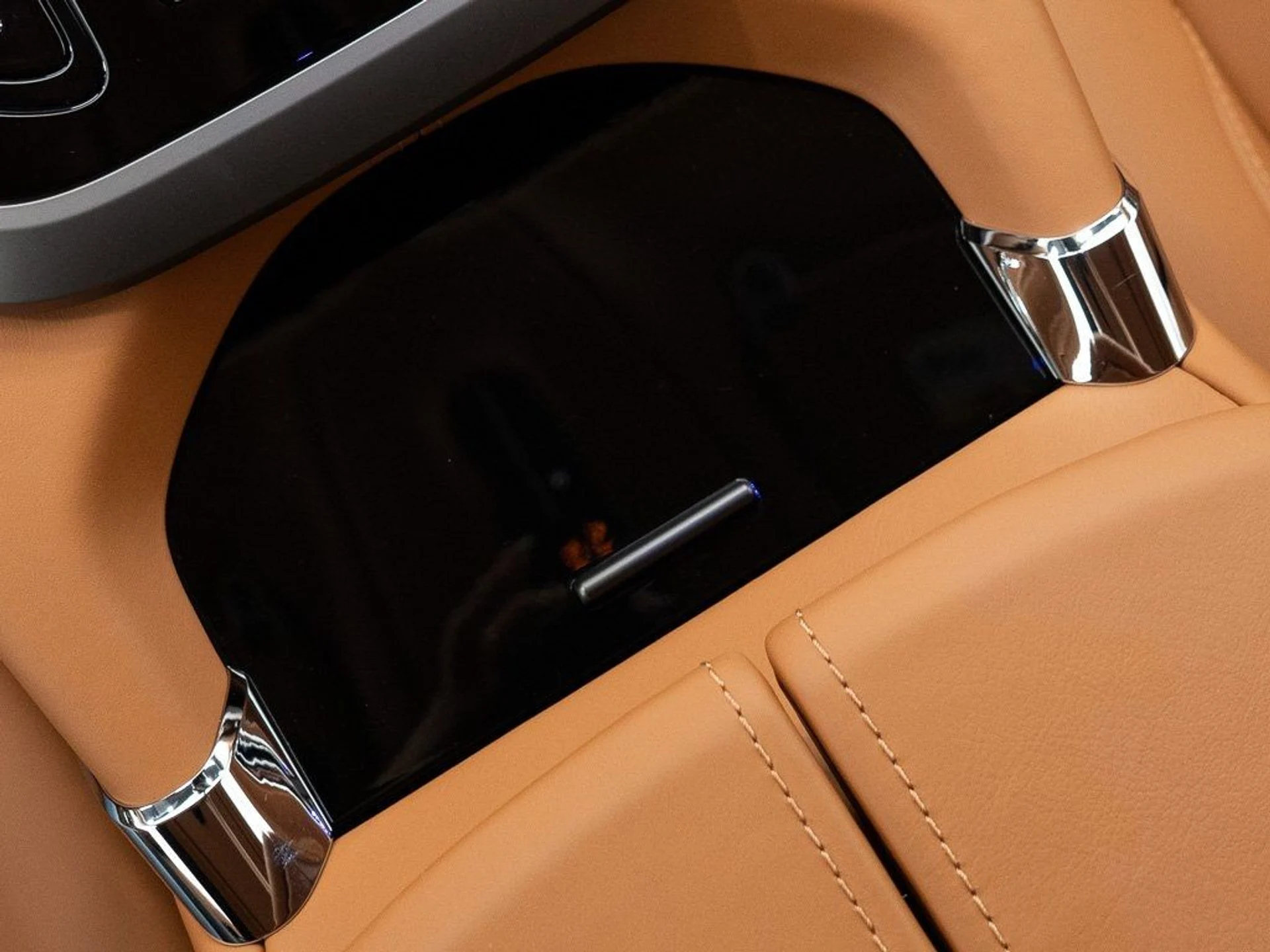 mph032_2478339465_8b765e27e7e501755a4de6b43ad5e6a8_cfb95e297b