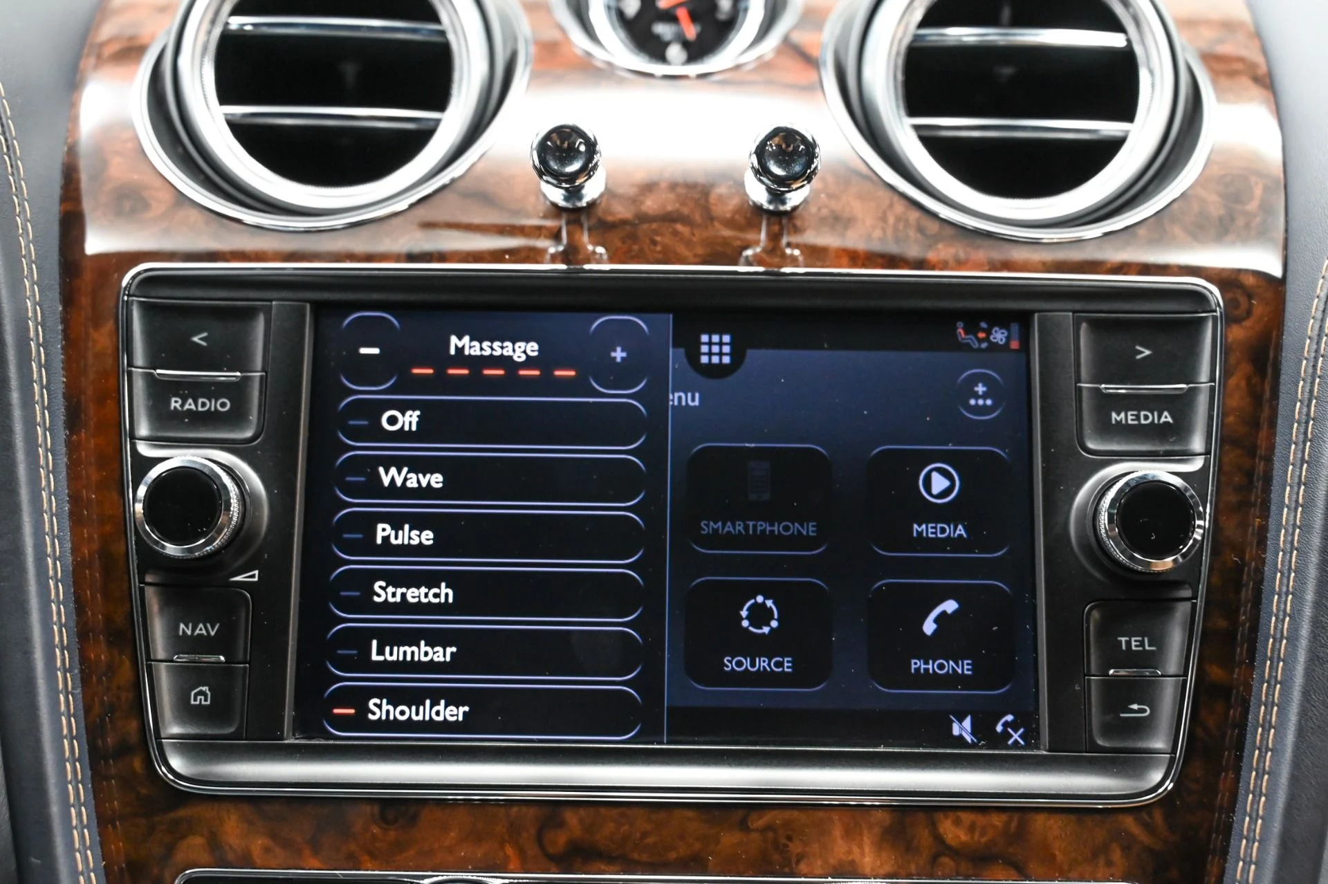 mph032_2478587141_Used_2018_Bentley_Bentayga_W12_1749249697_3ae4d6040f