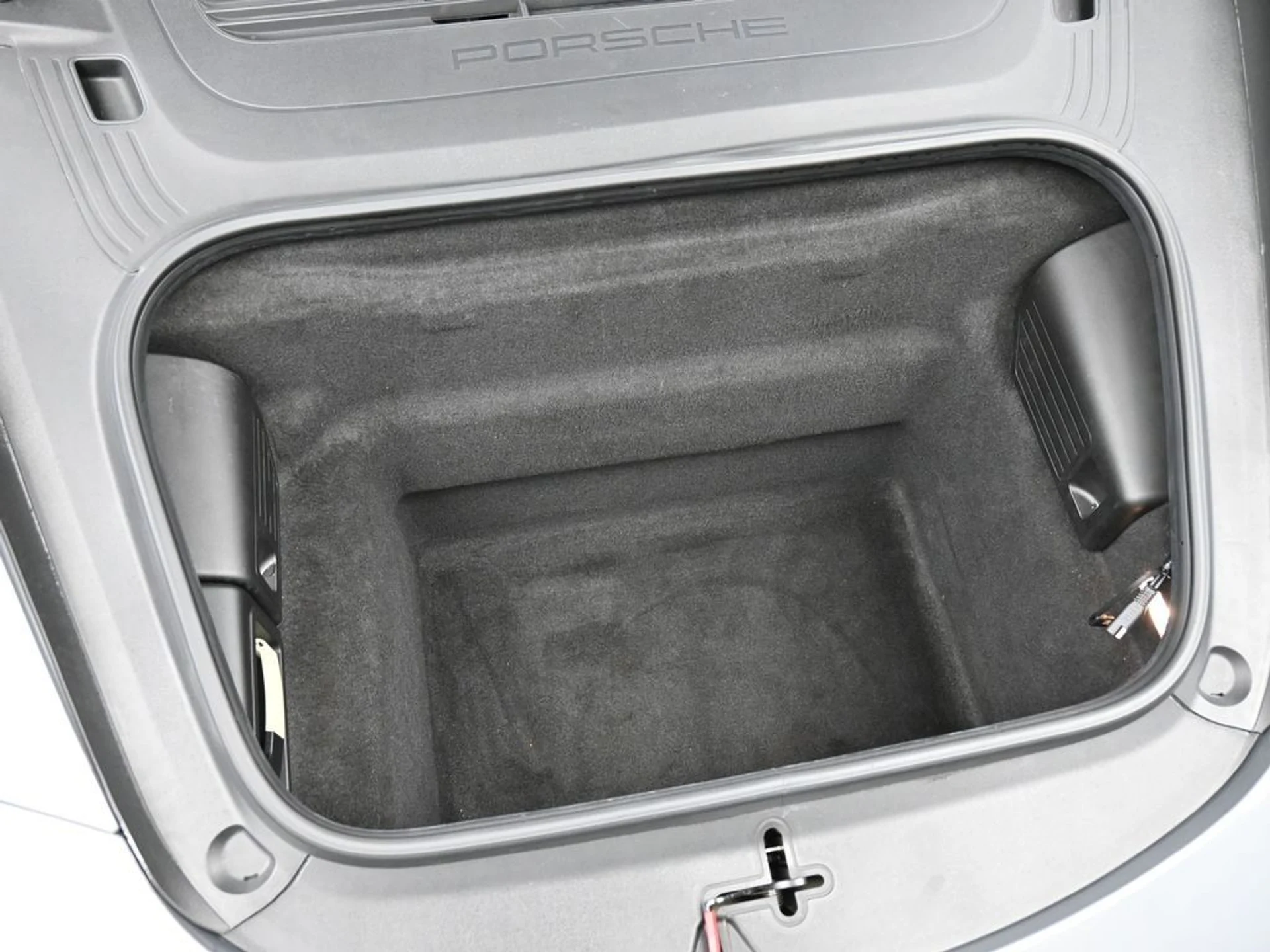 mph032_2484526808_image_32_bbb278fff5