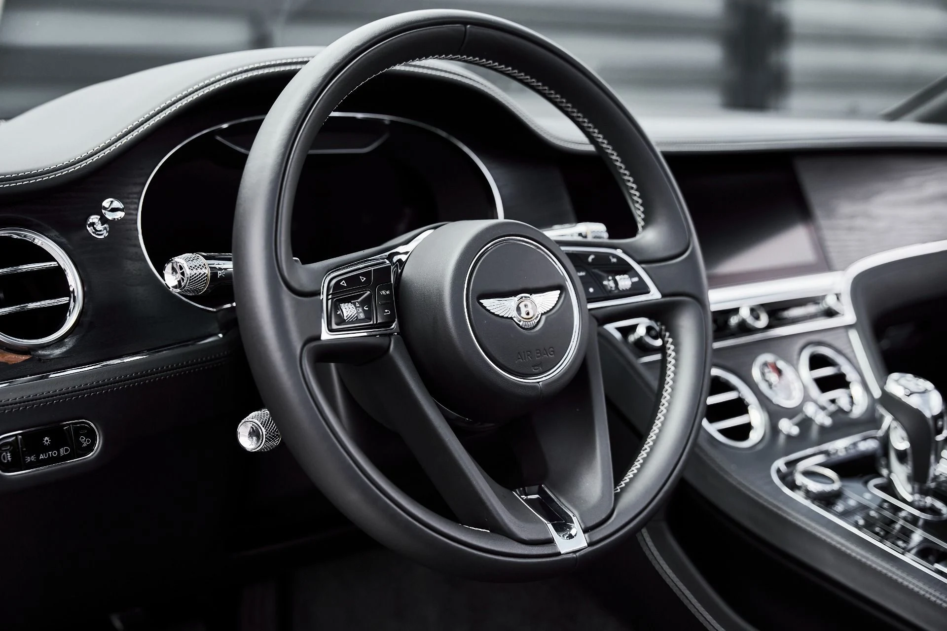 mph032_248542400_Used_2020_Bentley_Continental_GT_V8_1777078762_b24de43a6a