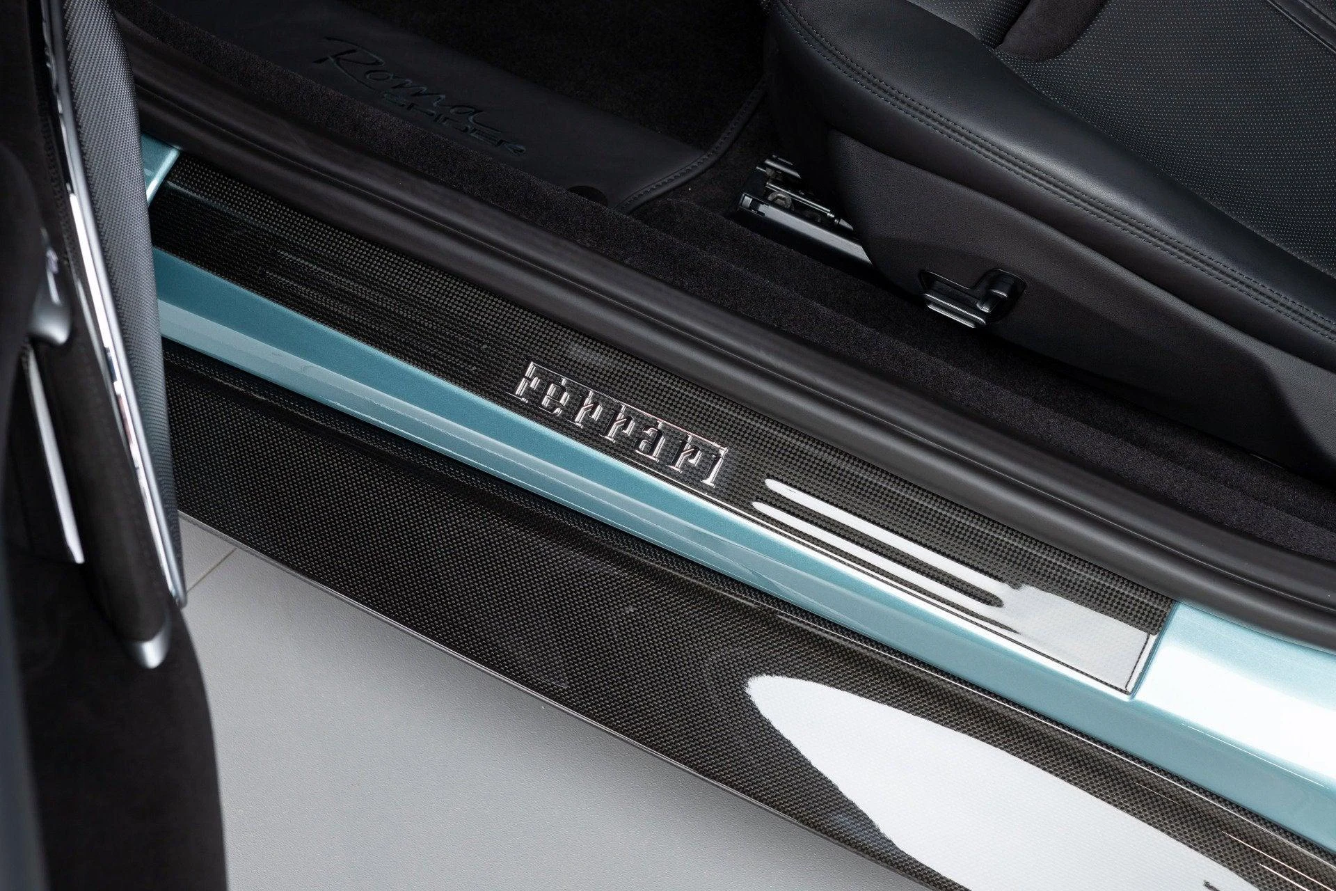 mph032_2489985859_Used_2024_Ferrari_Roma_Spider_1777382681_73cc7b4123