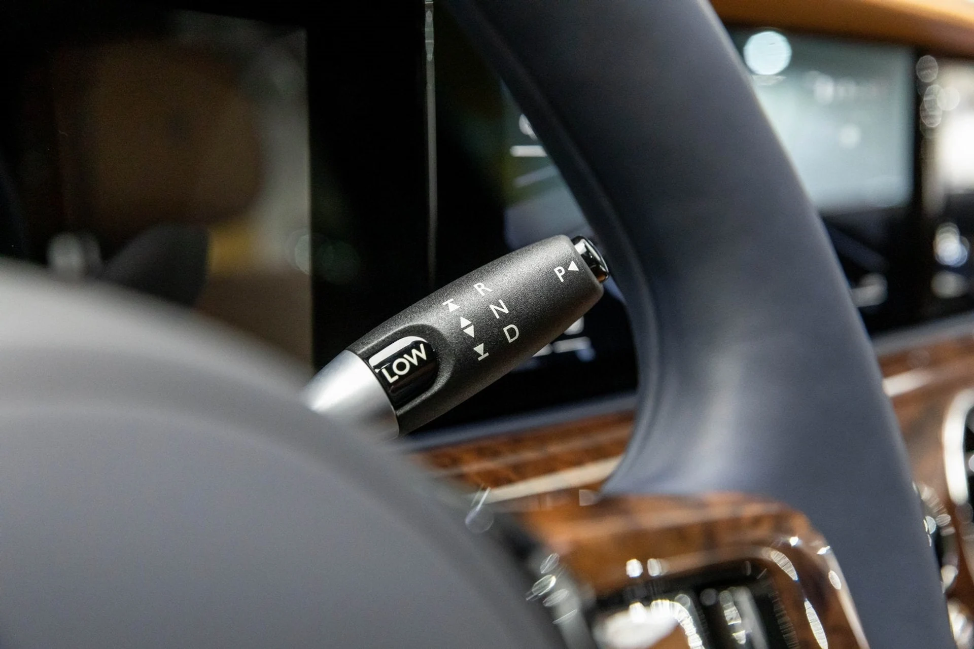 mph032_249761570_33_9a49583dda