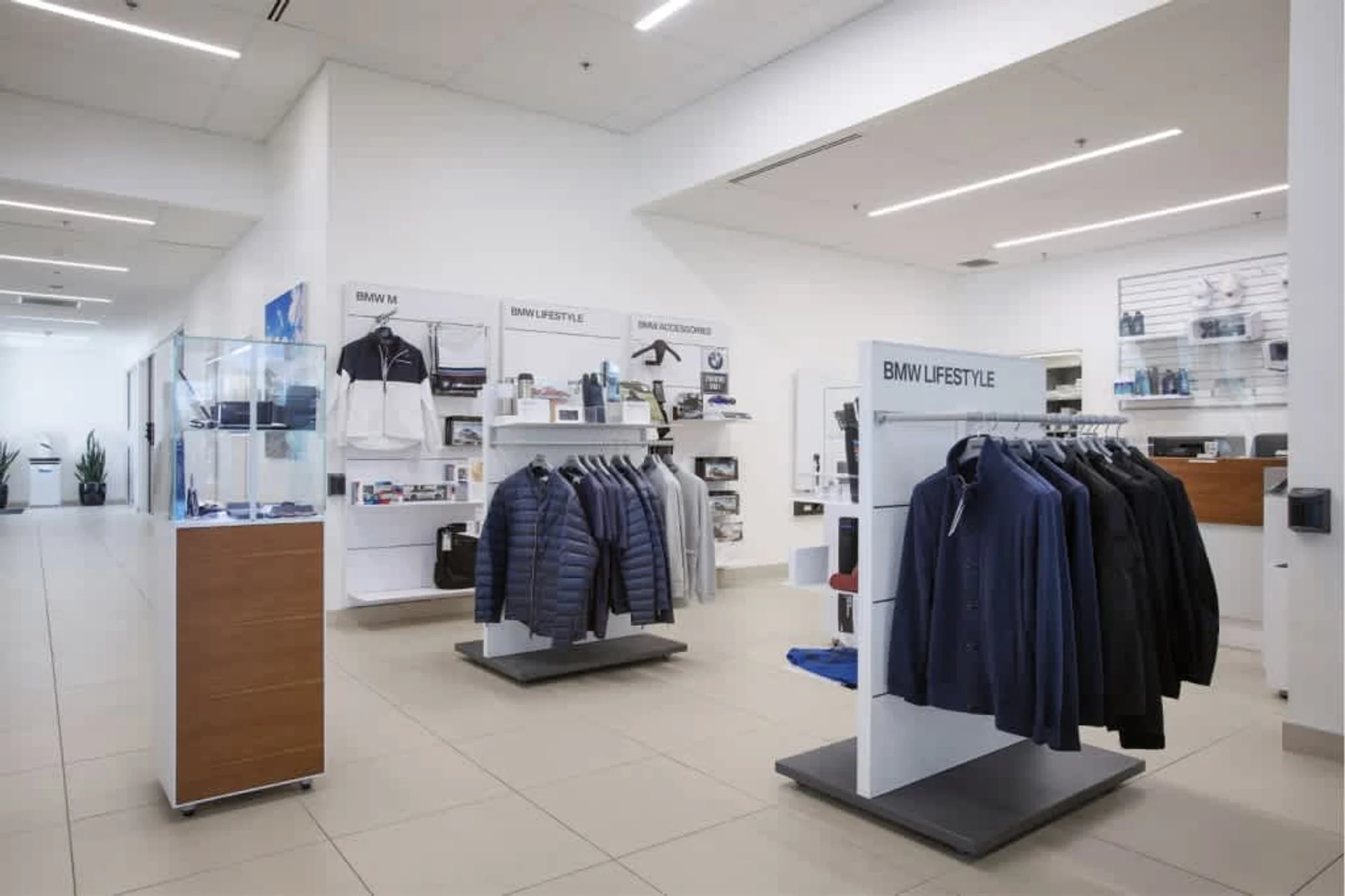 mph032_2505381739_f1e9e19a528b0f9a745cc984c55772eex_8d5a1dc2e4