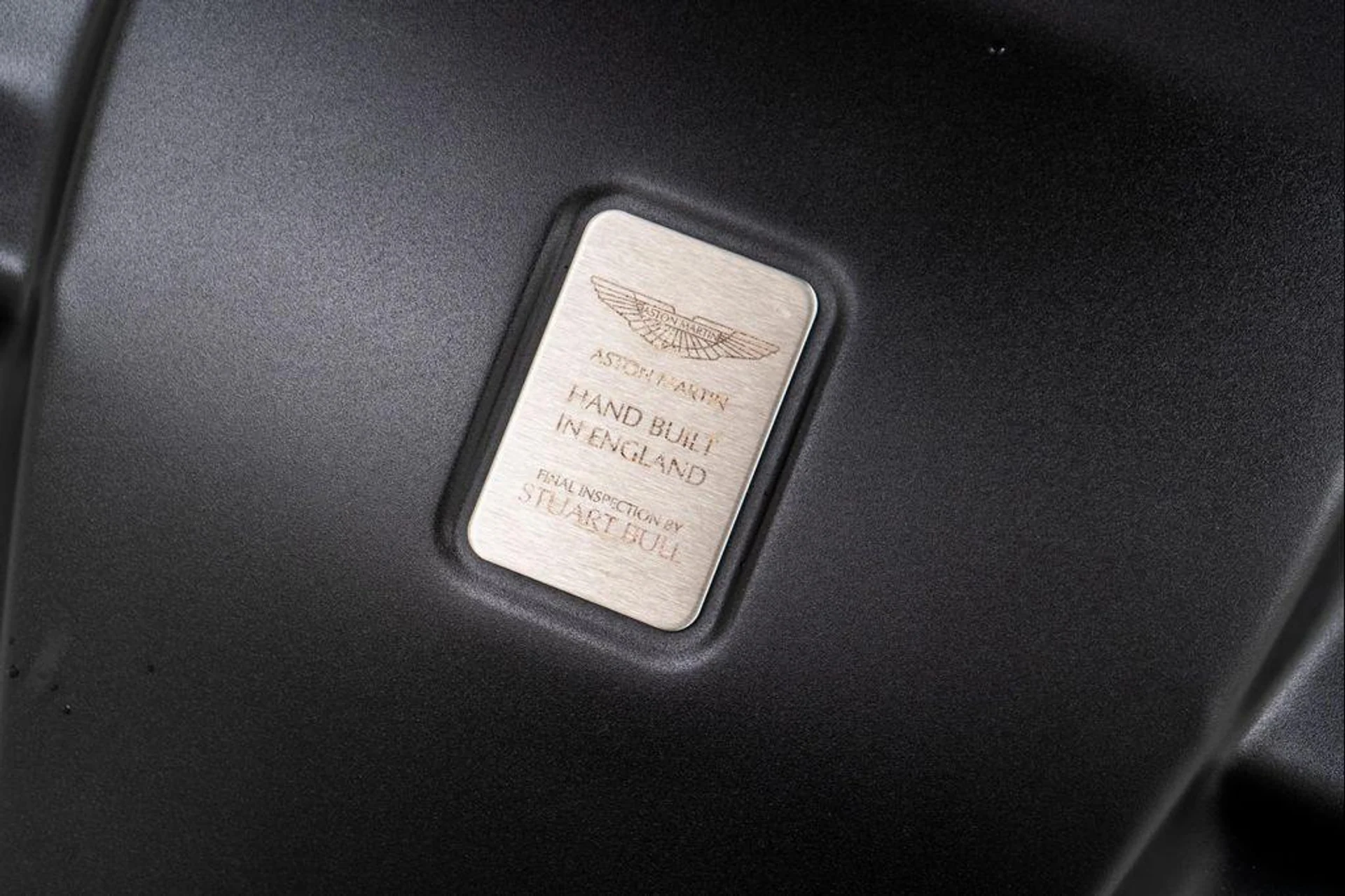 mph032_2505868117_C1_A_Vl_Qhs_Ngvak_G8m_Bg_BN_84_Nc_PI_8368902b59