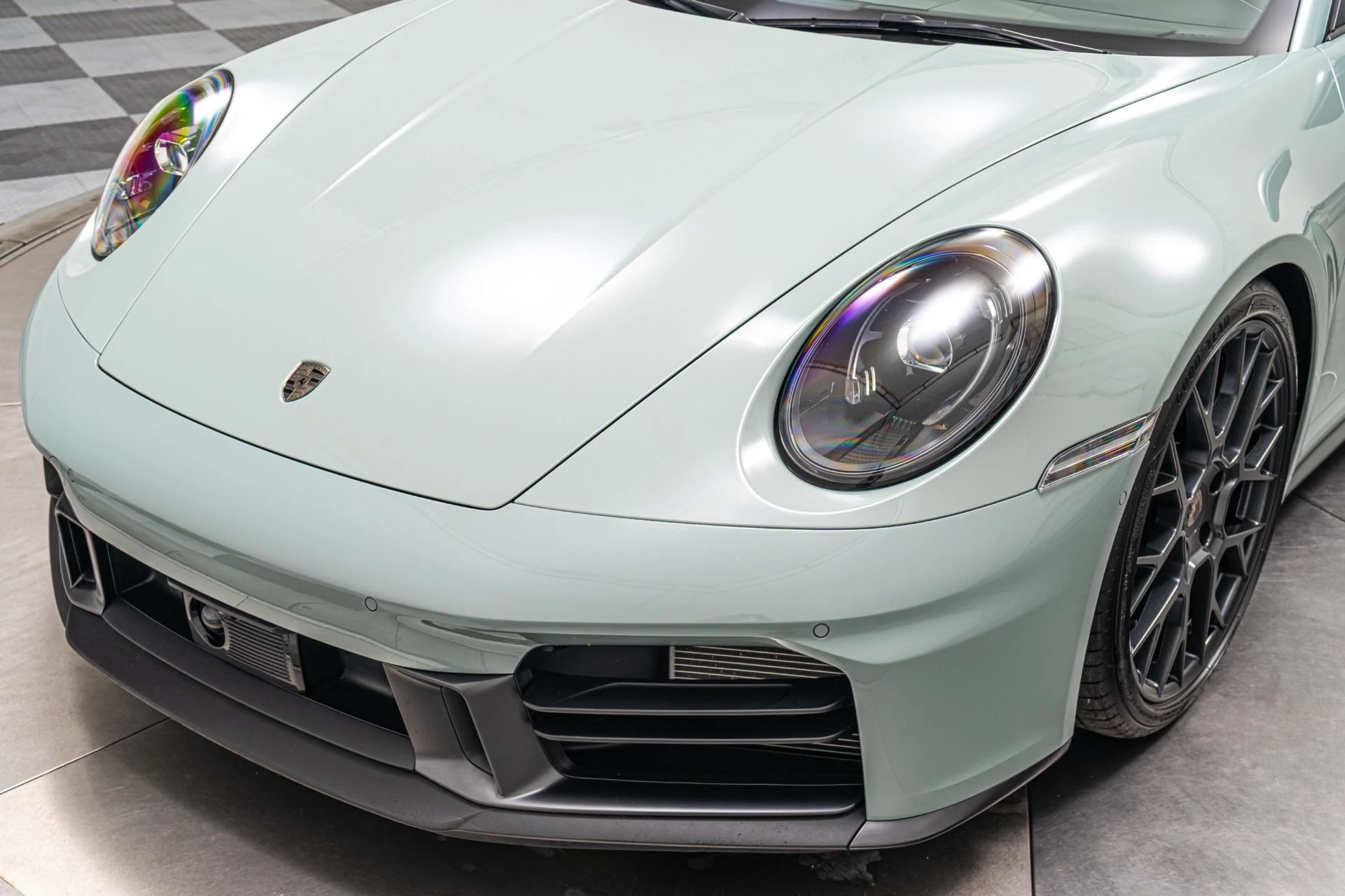 mph032_2506976167_Used_2025_Porsche_911_Carrera_Sport_Design_Package_Sport_Exhaust_Premium_Package_1763489634_51db69a76a