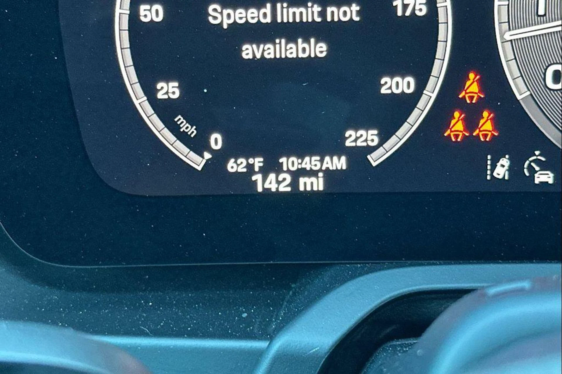 mph032_2510571932_P_Uwt2_EH_Jz_U_n_Mf_GMXE_1_H_Wx_Sso_LU_fab77a6140