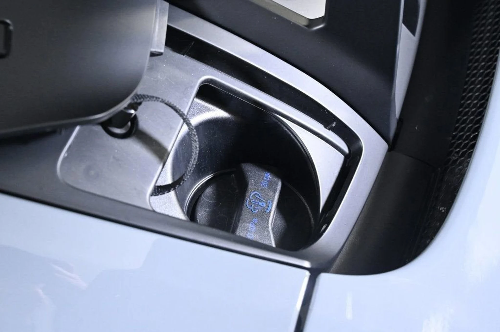 mph032_2522495603_e152c8d9b5b94fb4aead4ca9f992d7c2_c71a159d3b