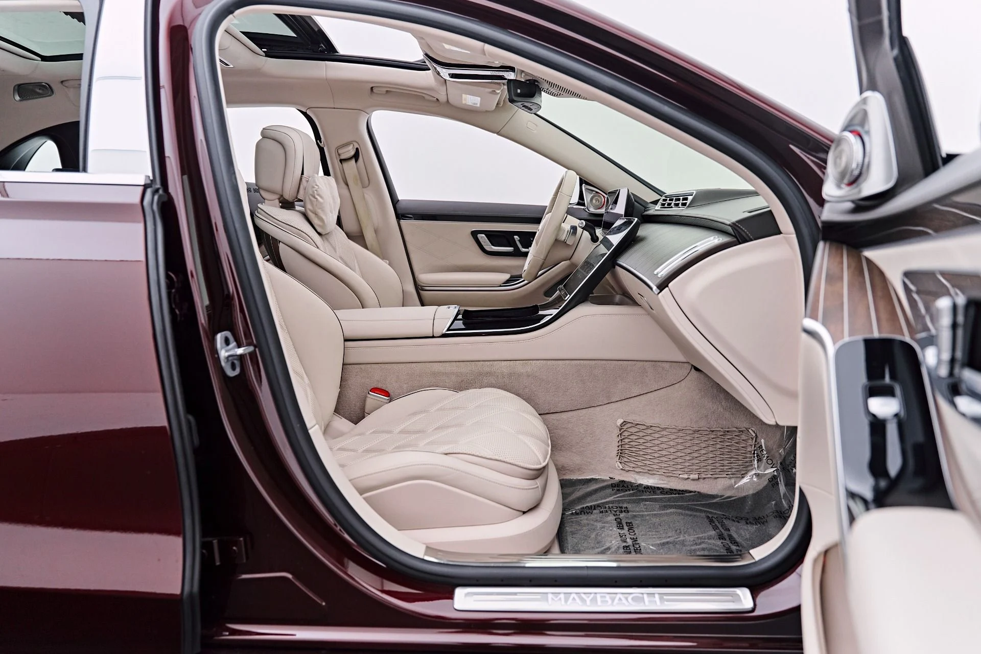 mph032_2531851018_Used_2024_Mercedes_Benz_S_Class_Maybach_S_680_1790208578_80172b0f10