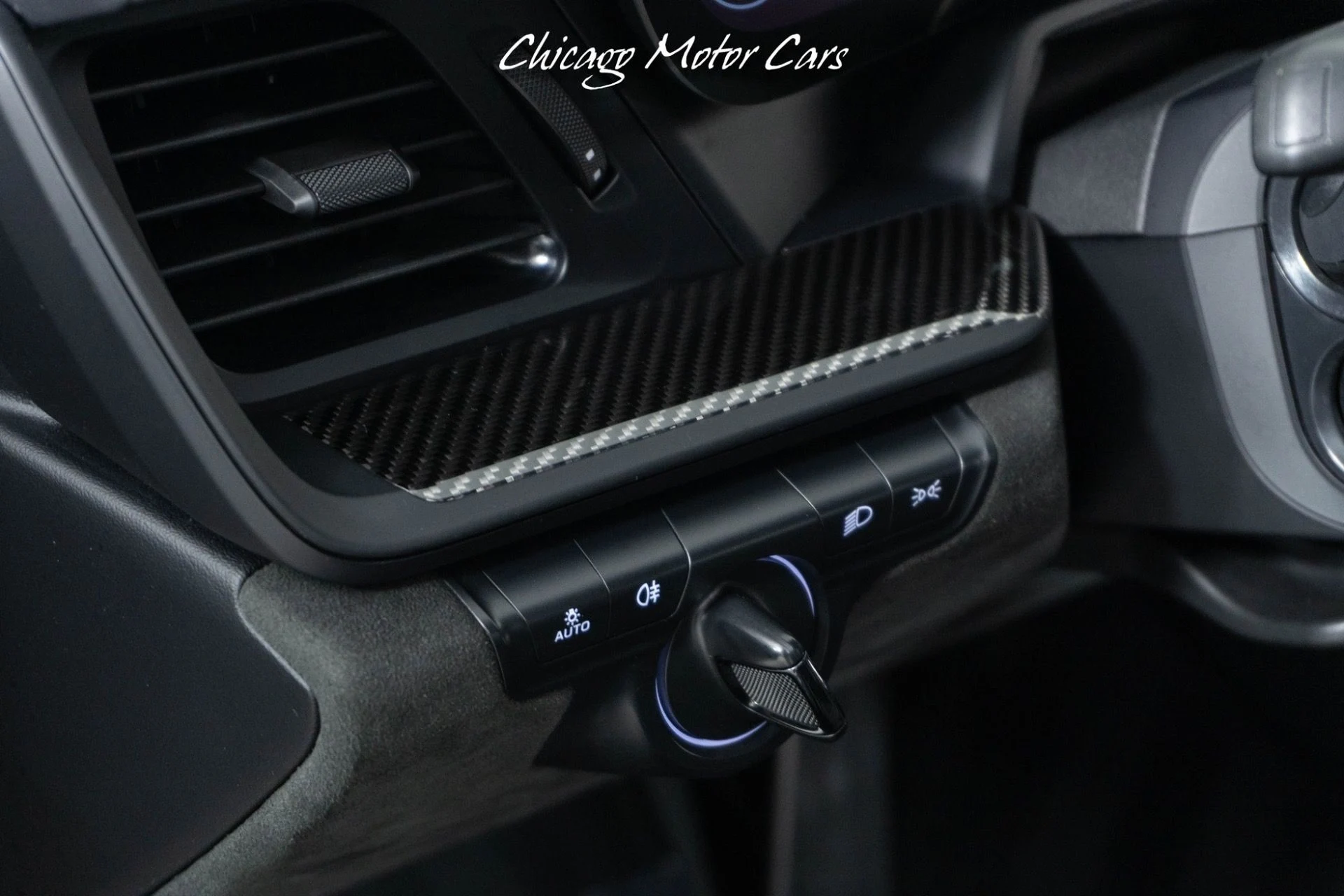 mph032_2538261536_12921_p33_l_872cbd4128