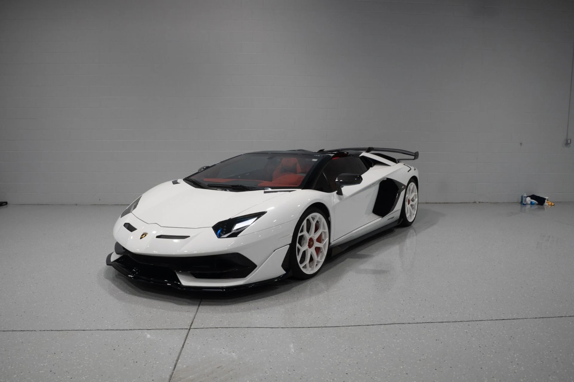 mph032_2542819881_Used_2020_Lamborghini_Aventador_LP_770_4_SVJ_1784233139_7384ee2d5a