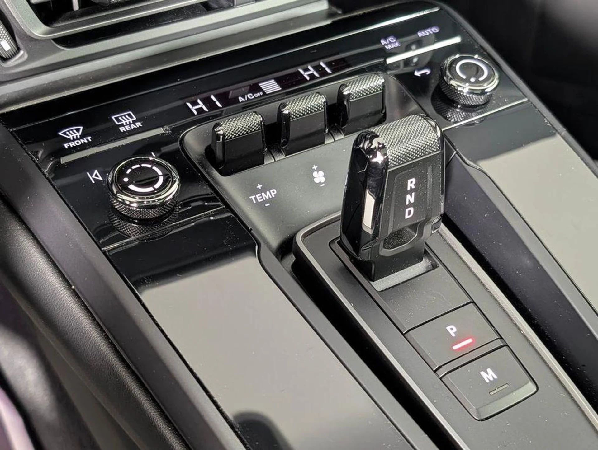 mph032_2553135752_C_Evo_Dd_Tvo_J_LK_w_Bph_HM_Sngv_R0_f2afac4268