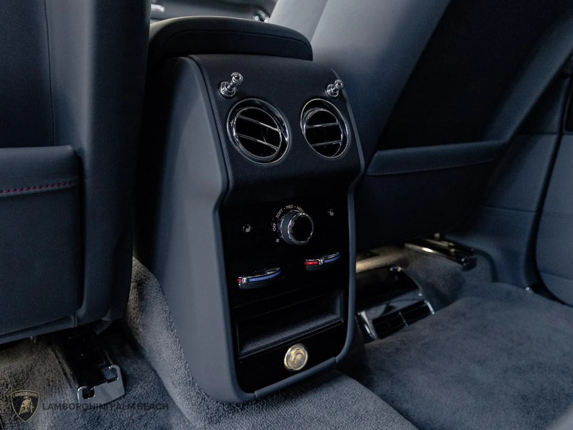 mph032_2556530043_c7cd4e47f4a8cd0e4c3682243fb90025_bb9575e79e