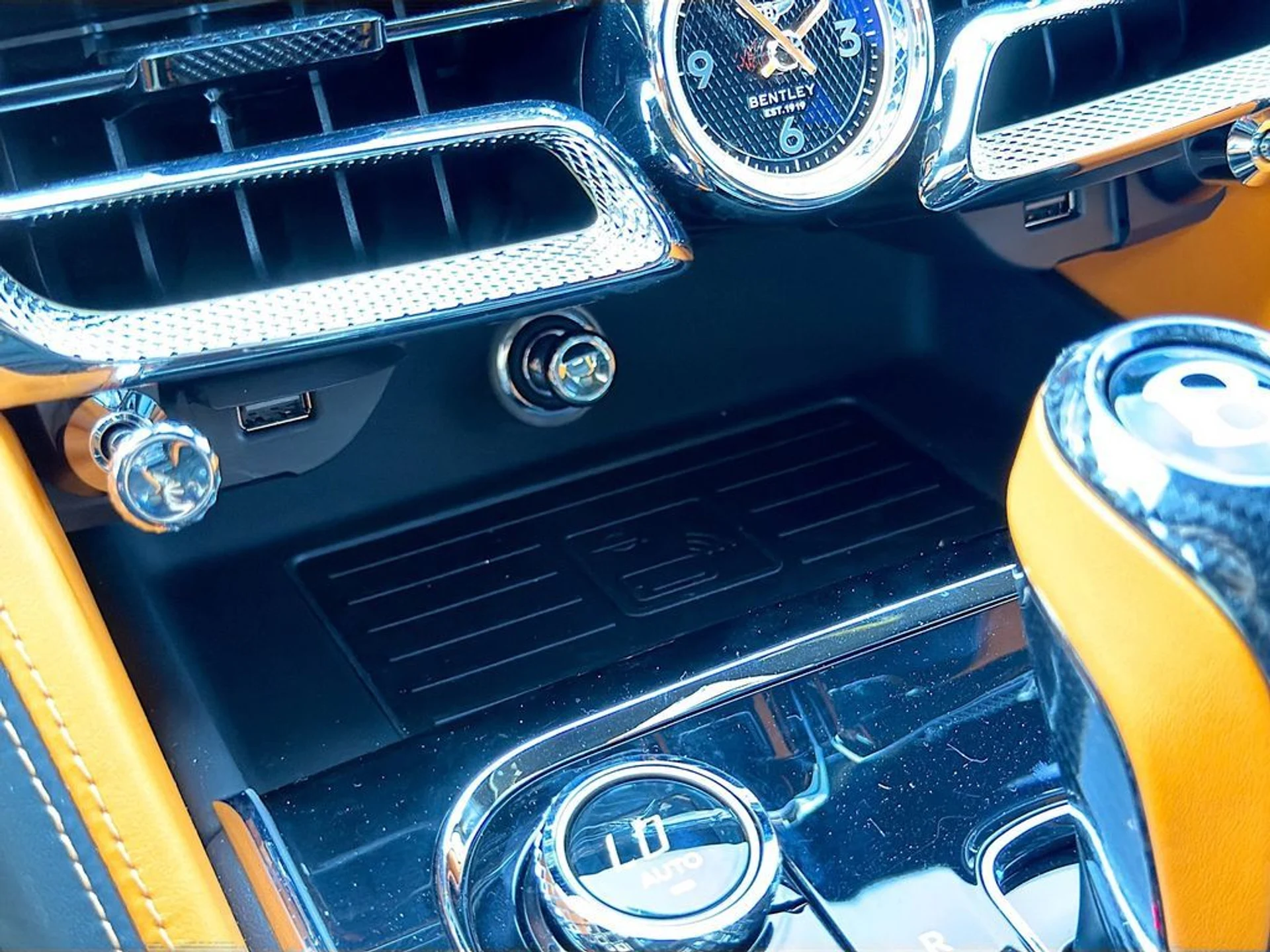 mph032_2559332492_3c9fdadb997bc7daaa92c8362bedb0cfx_07b00b9220