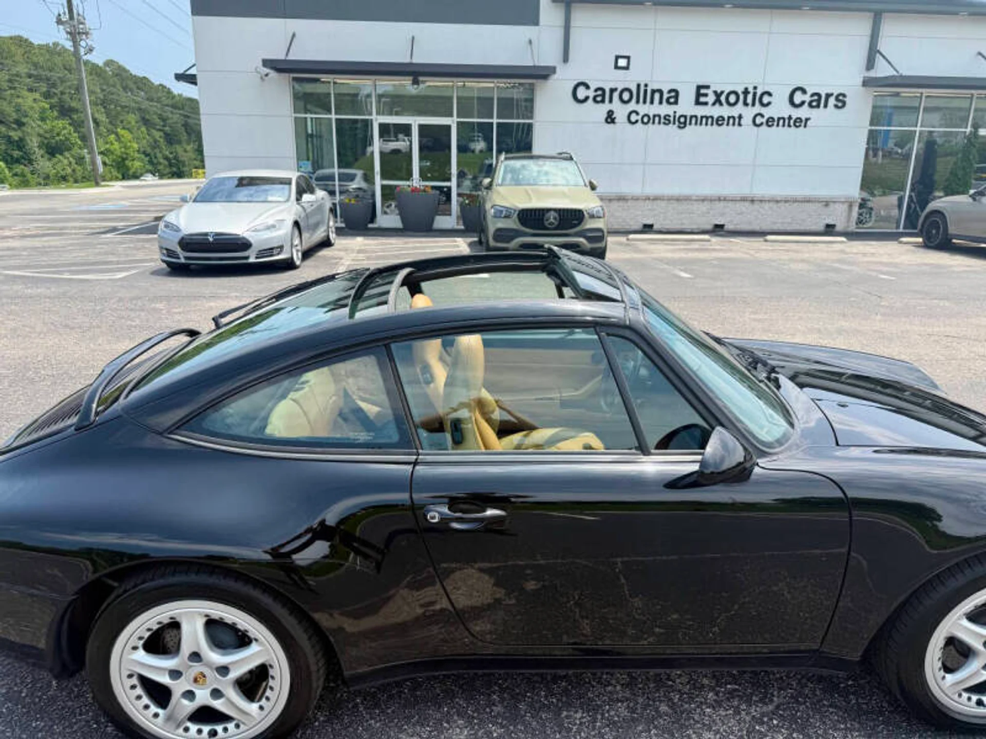 mph032_2565610557_1998_porsche_911_carrera_2dr_targa_coupe_99746e041a