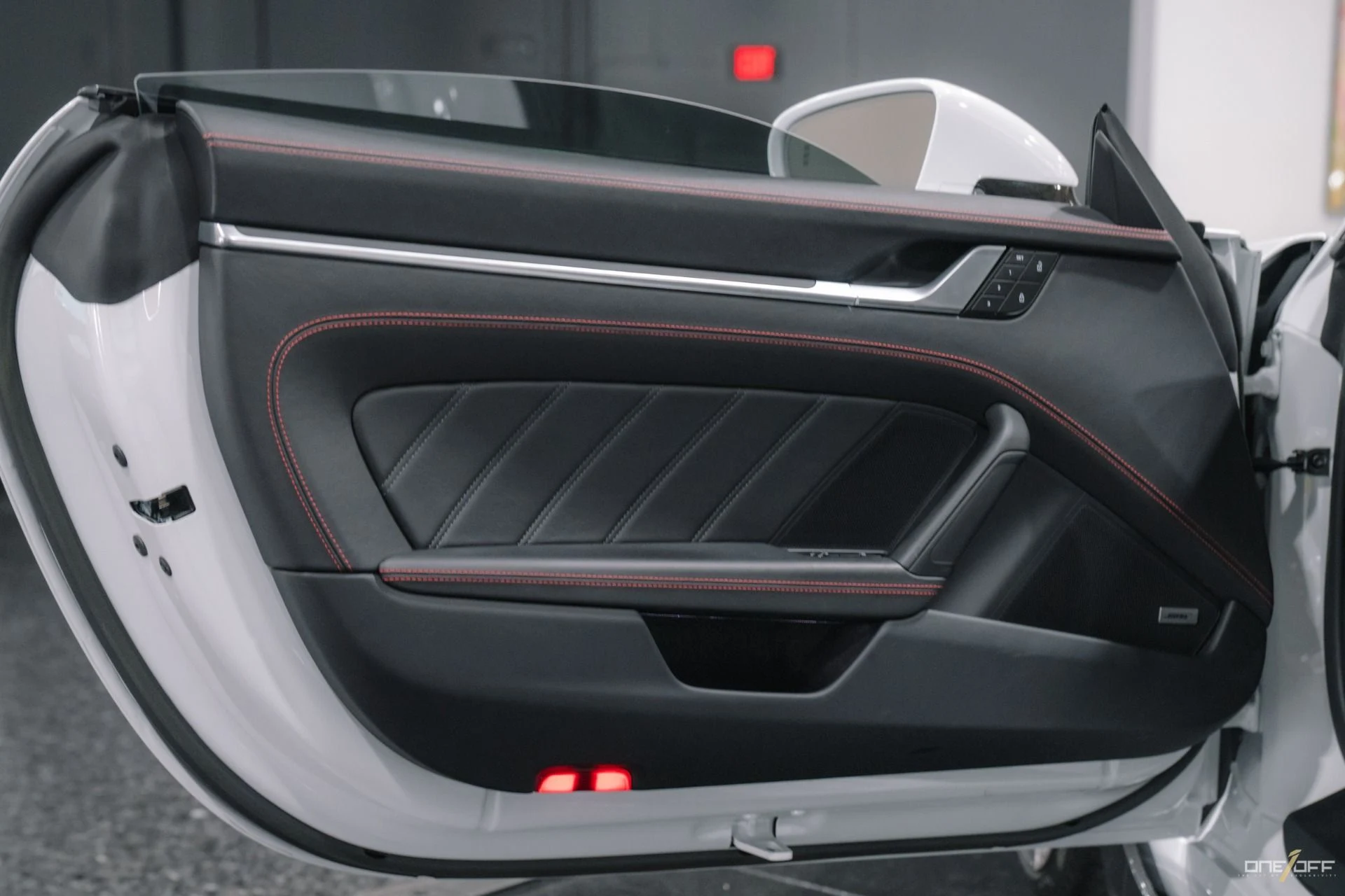 mph032_2566592024_Used_2023_Porsche_911_Turbo_S_w_Akrapovic_1016_industries_9_Design_Carbon_Bodykit_1759954793_27725b76c0