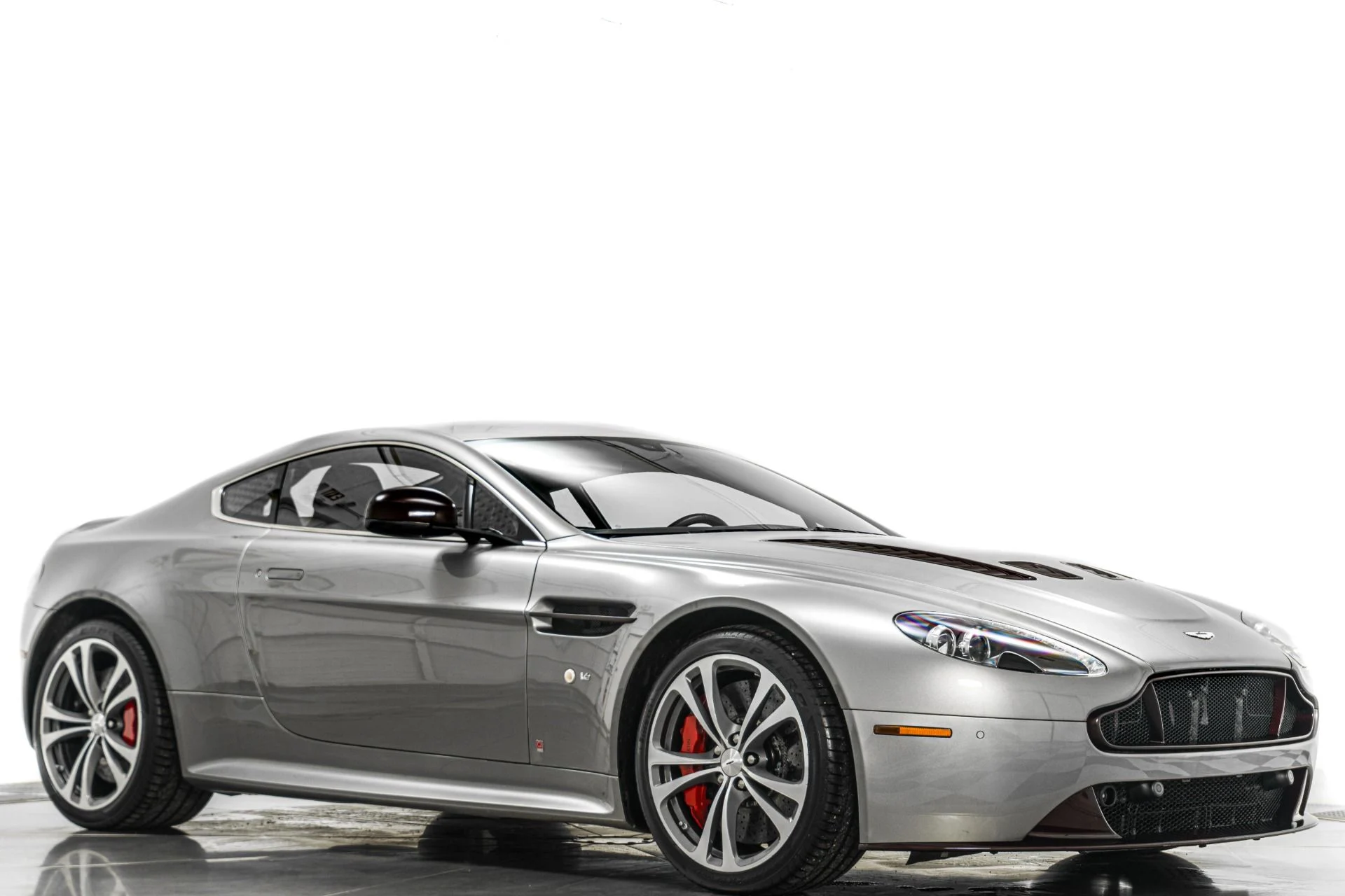 mph032_2567809421_Used_2017_Aston_Martin_Vantage_V12_S_7_Speed_Manual_Highly_Unusual_Spec_Gorgeous_1772489641_217cc80db4