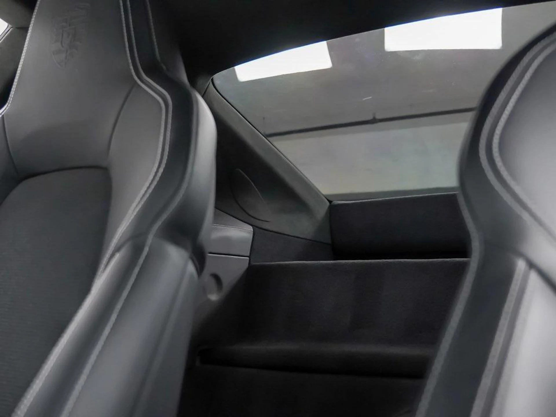 mph032_2573930172_Gbwok0_MT_0_Os_Imc_Jmv_Trjkpy_JM_Bk_30a3ca052f