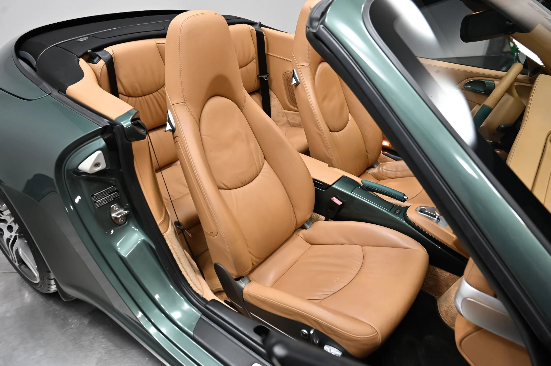 mph032_2583046175_Used_2008_Porsche_911_1755633650_81aa1b782a