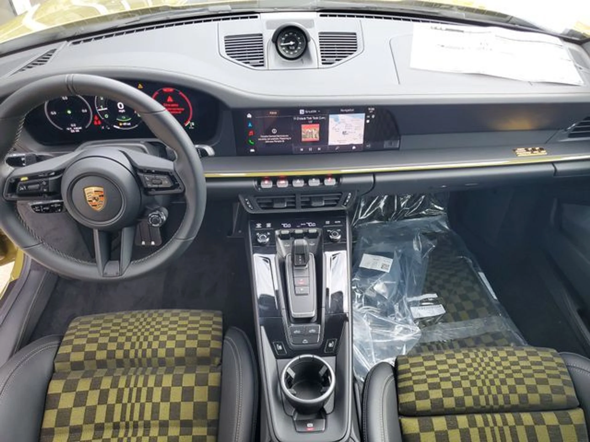 mph032_2584835546_febf9e619fc112a14dba01977a8d7c40x_a0befc8056