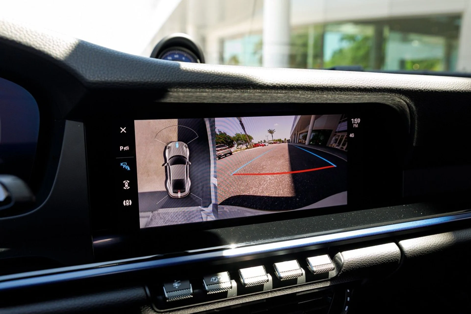 mph032_2596103940_666_p33_l_b65980ebf1