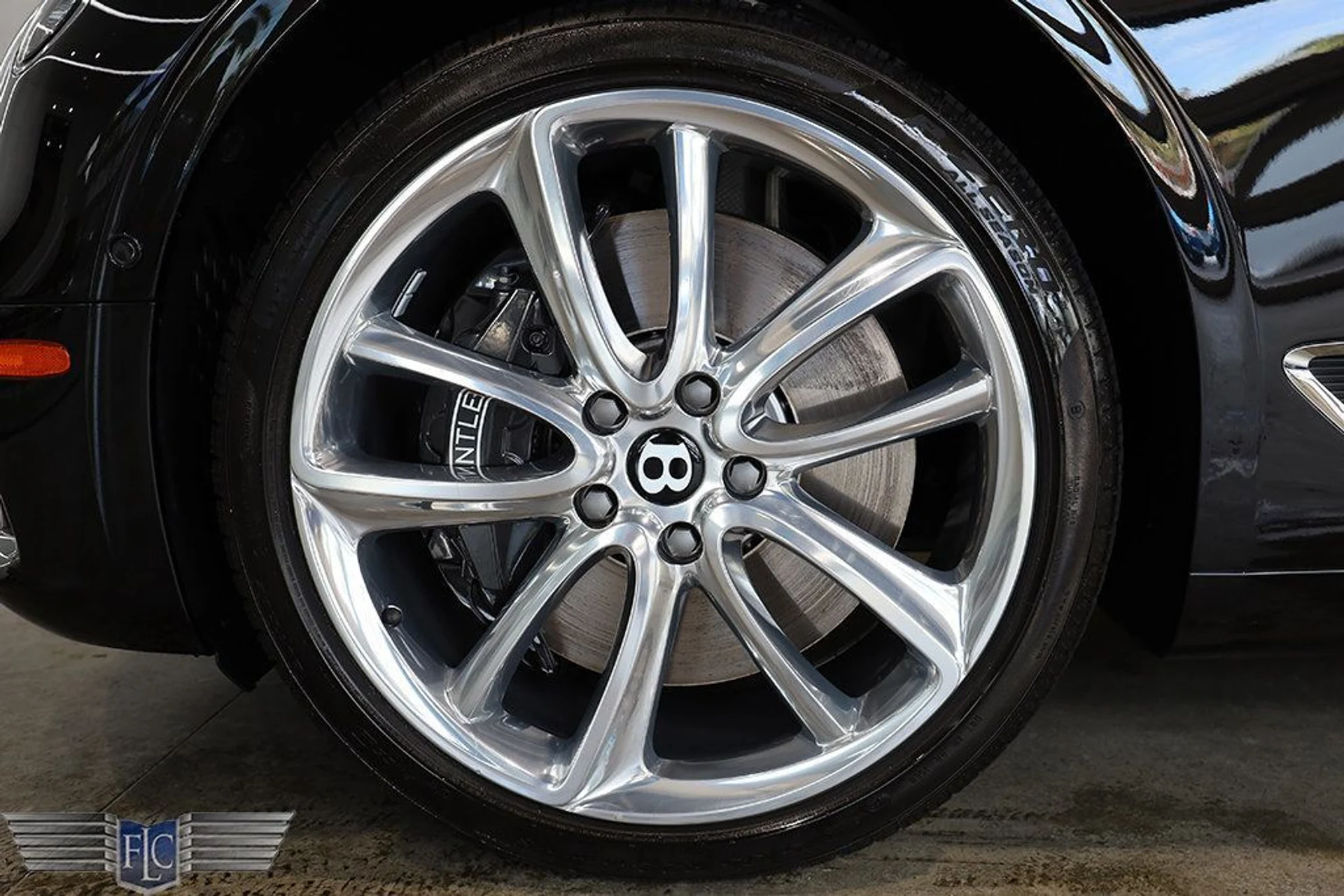 mph032_2602204563_used_2022_bentley_continental_gtcv8mullinerconvertible_9689_22970433_33_1024_cb2193535d