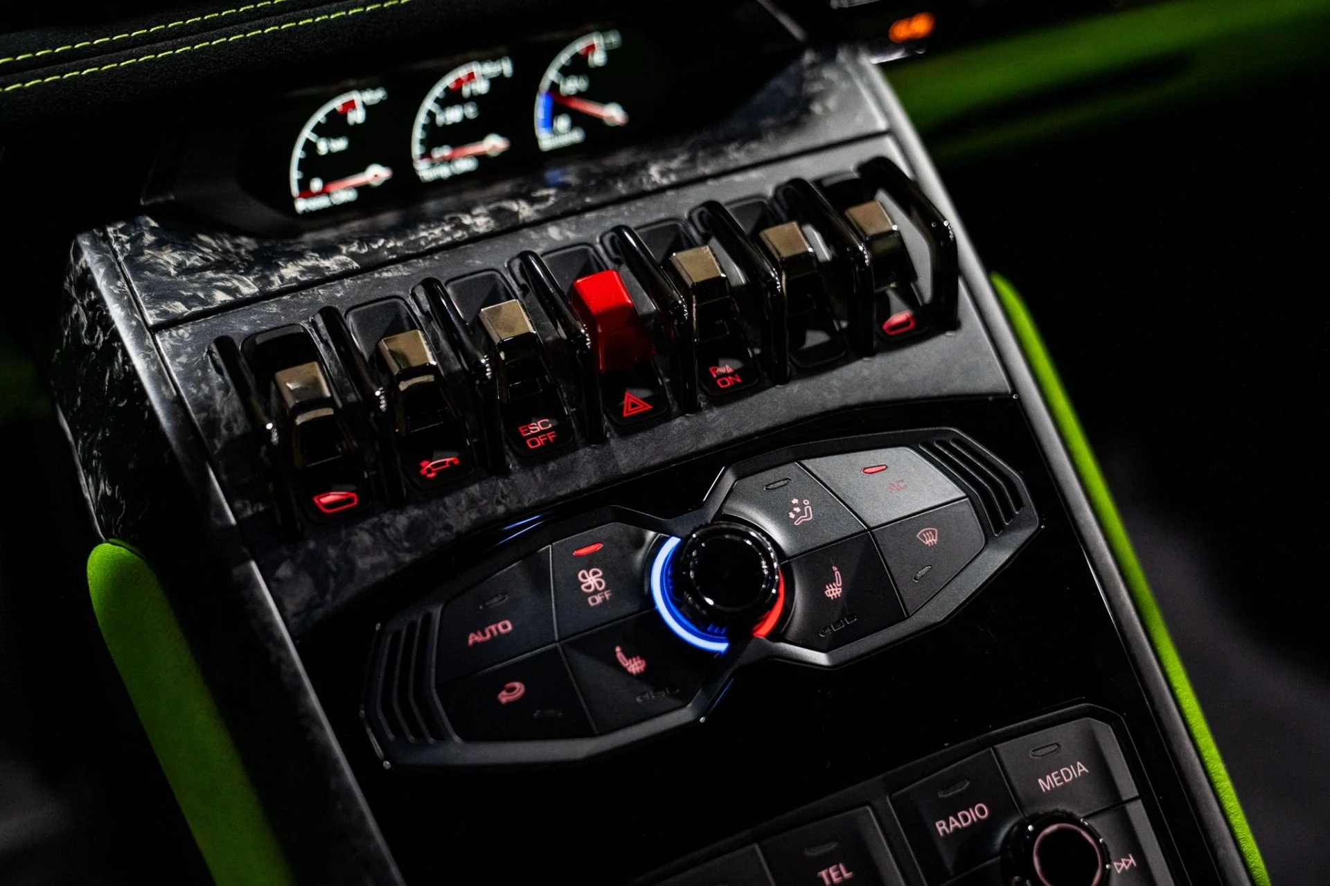 mph032_2604187565_Used_2018_Lamborghini_Huracan_LP_640_4_Performante_Ad_Personam_Paint_and_Interior_Massive_Sticker_1769148084_c08b139b72