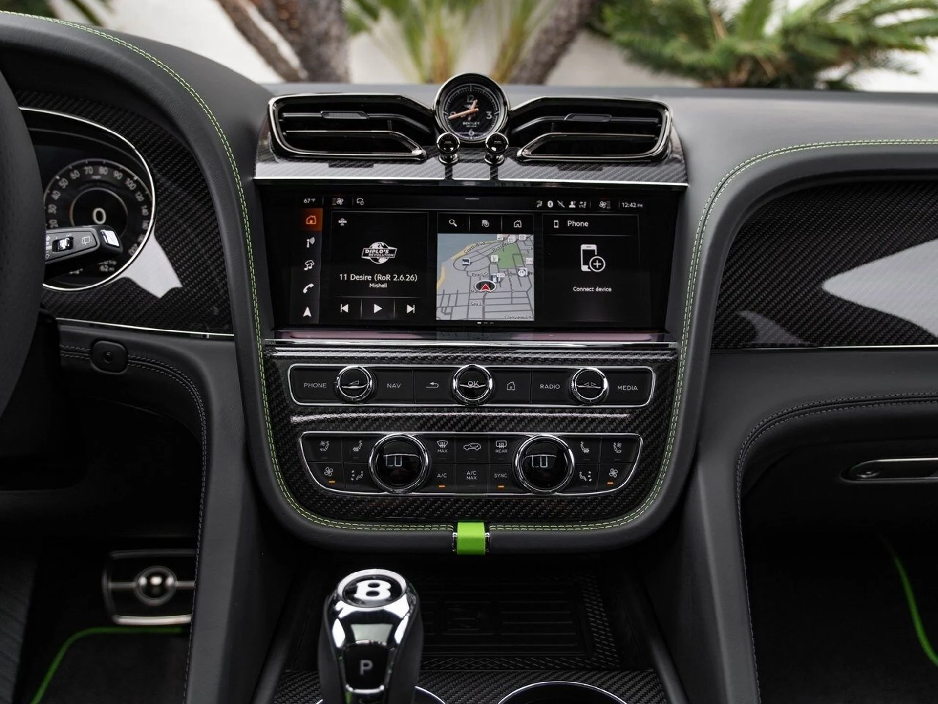 mph032_2605414042_f8f1f4aeb8170a4c61471af30733b23dx_eca2371b19