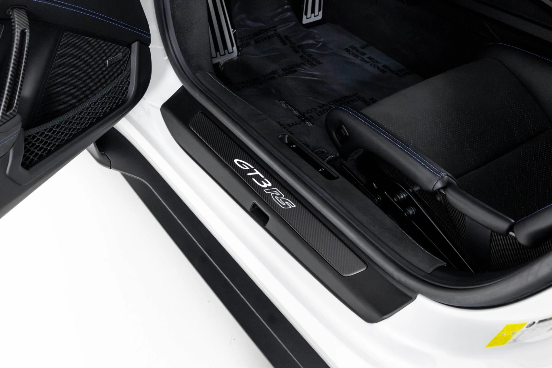 mph032_2615338957_Used_2024_Porsche_911_GT_3_RS_1763426480_f34a796ed8