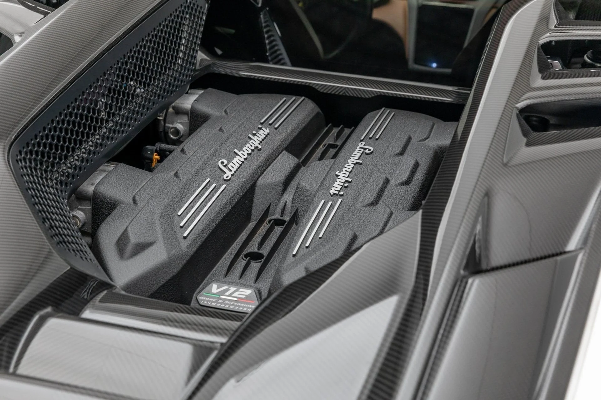 mph032_261737004_33_1b7ff1a107