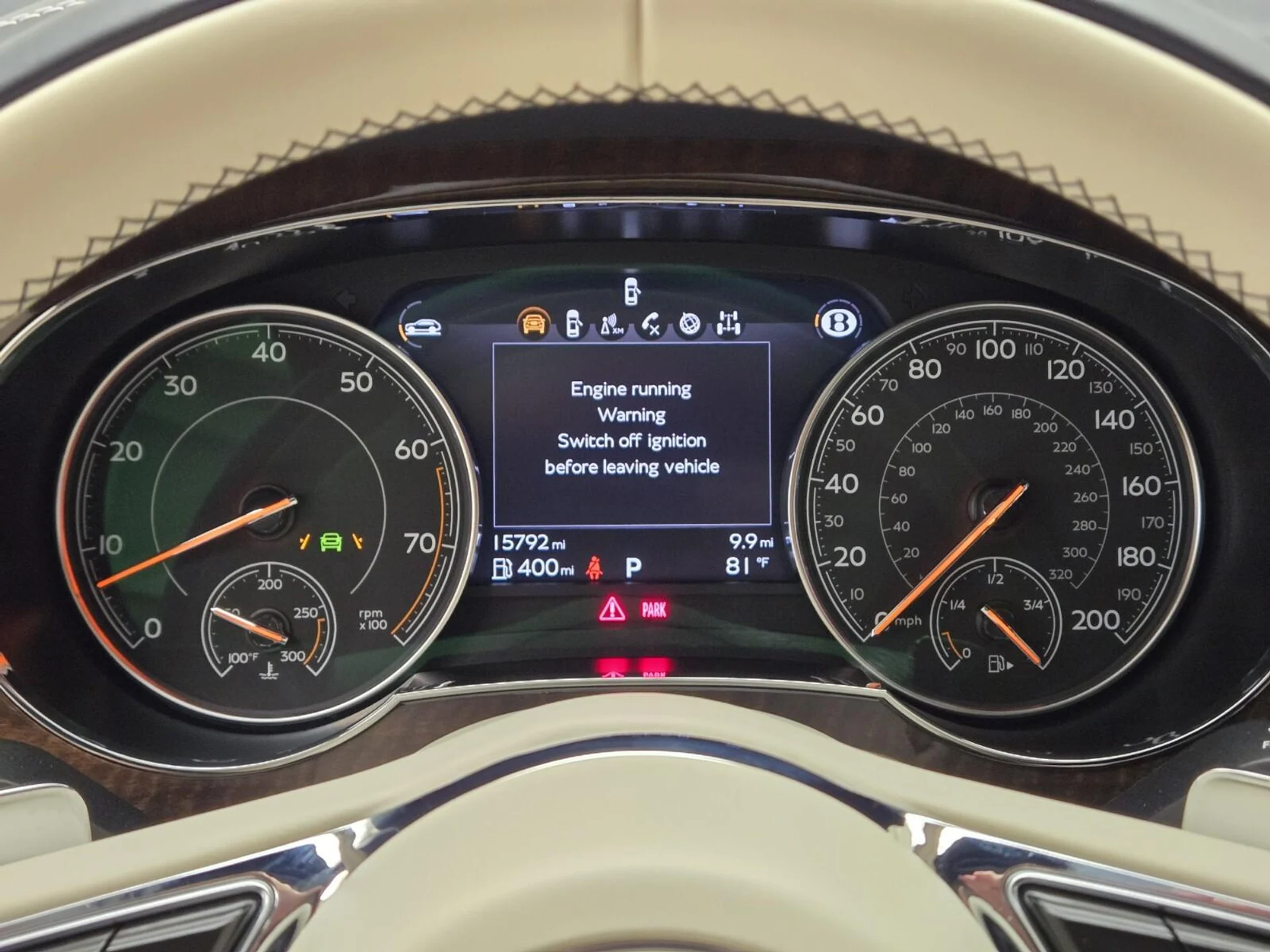 mph032_2619089106_Used_2018_Bentley_Bentayga_W12_1776837883_b11a649403