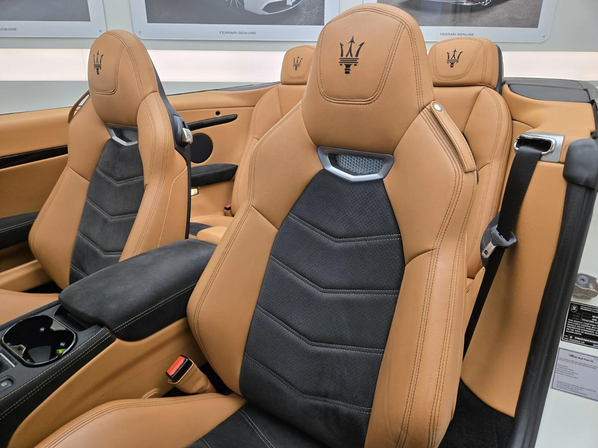 mph032_2626032262_Used_2018_Maserati_Gran_Turismo_Sport_1753165781_dac5afbc4c