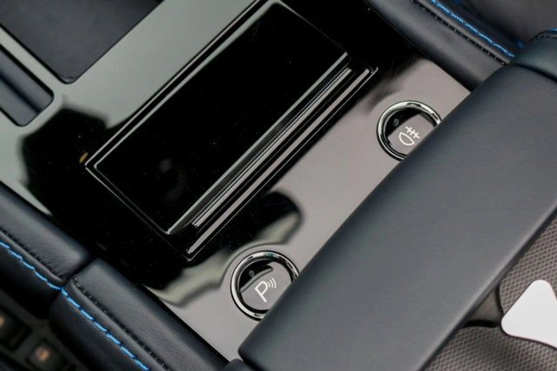 mph032_2626642713_33_0e99cf37d6